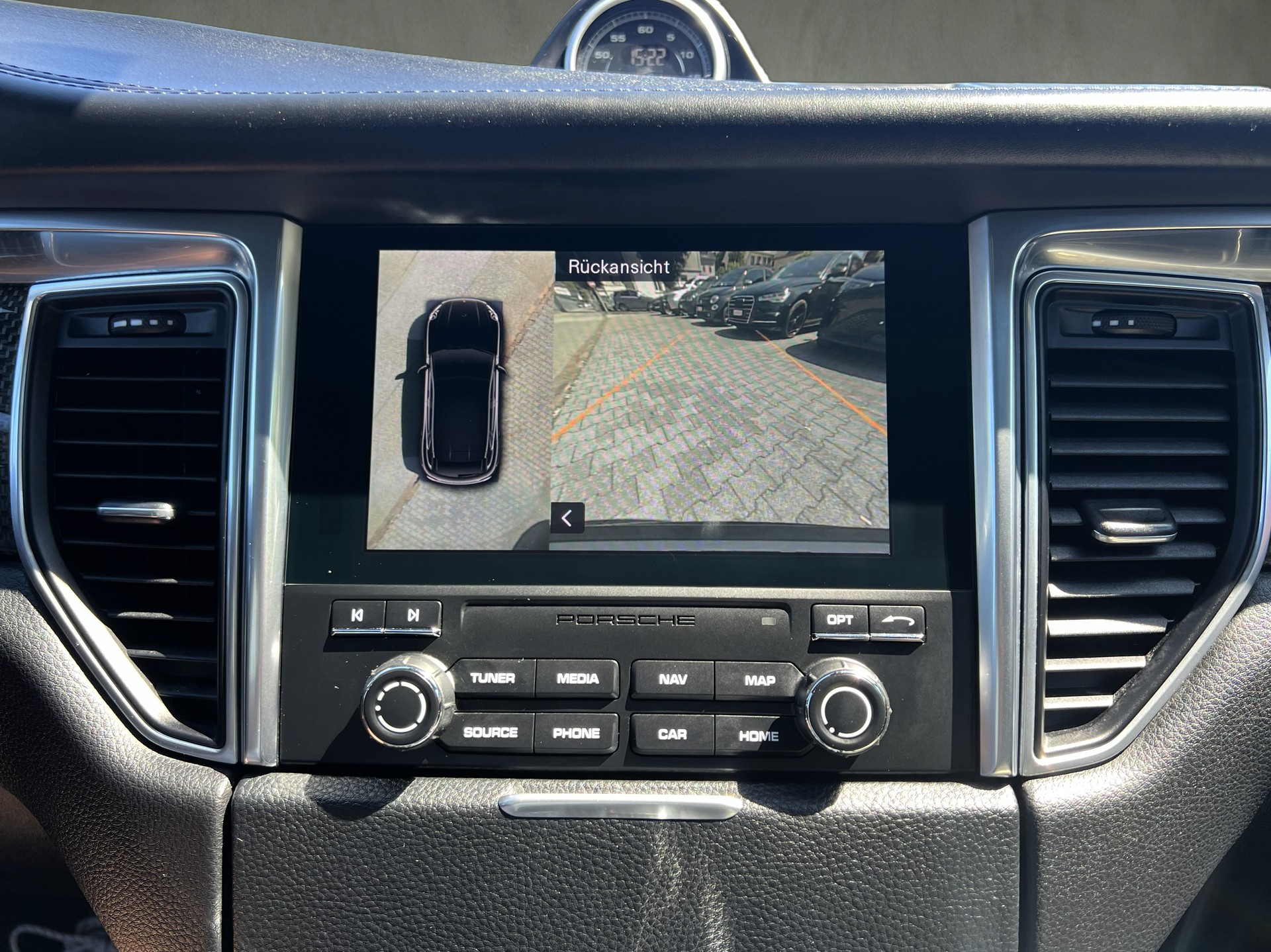 PORSCHE Macan S Diesel PDK-image-22