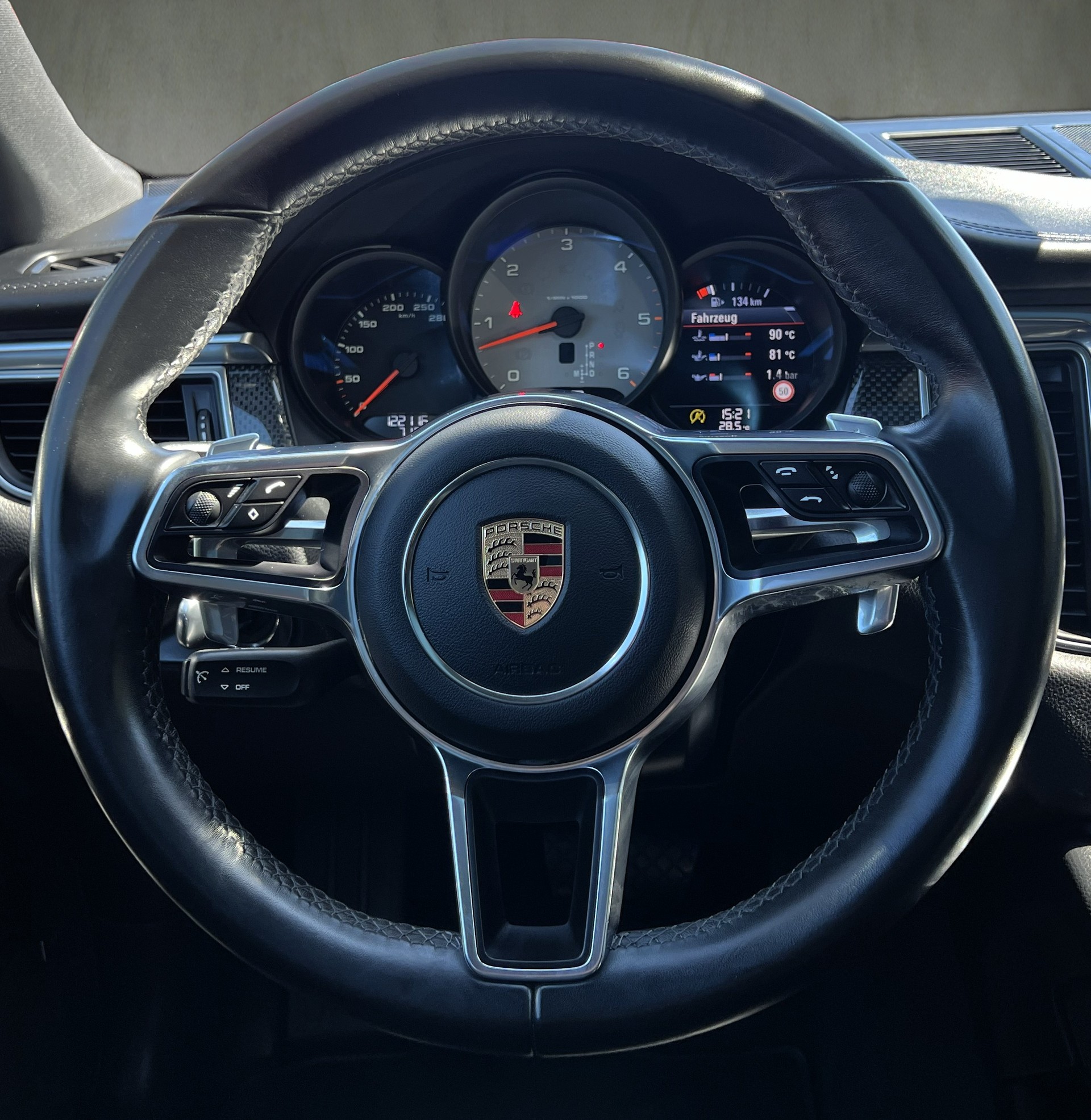 PORSCHE Macan S Diesel PDK-image-25