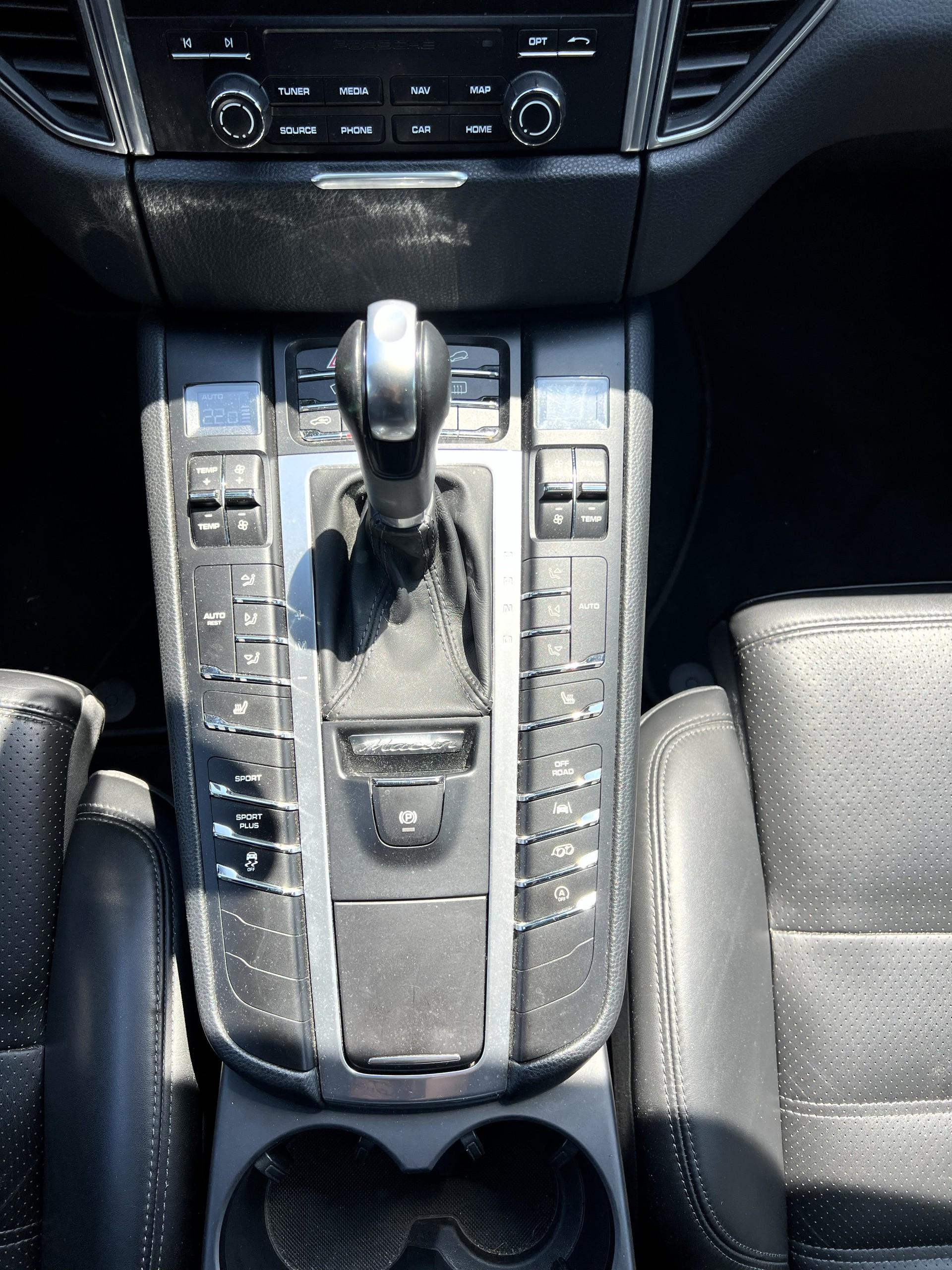 PORSCHE Macan S Diesel PDK-image-24