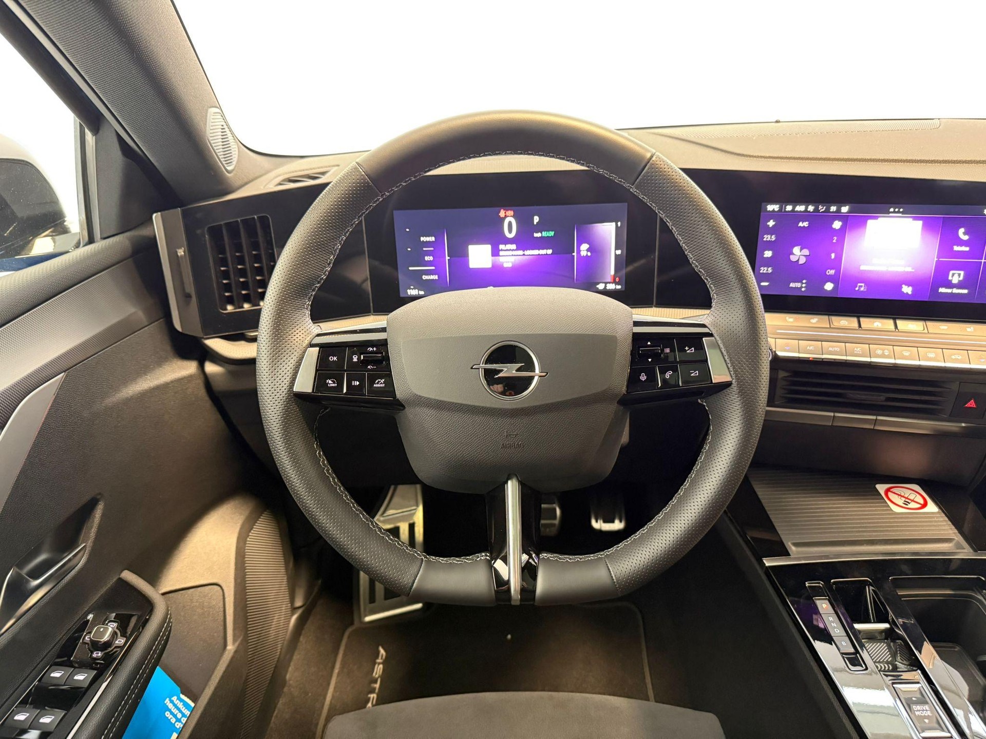 OPEL Astra-e Swiss Plus-image-9