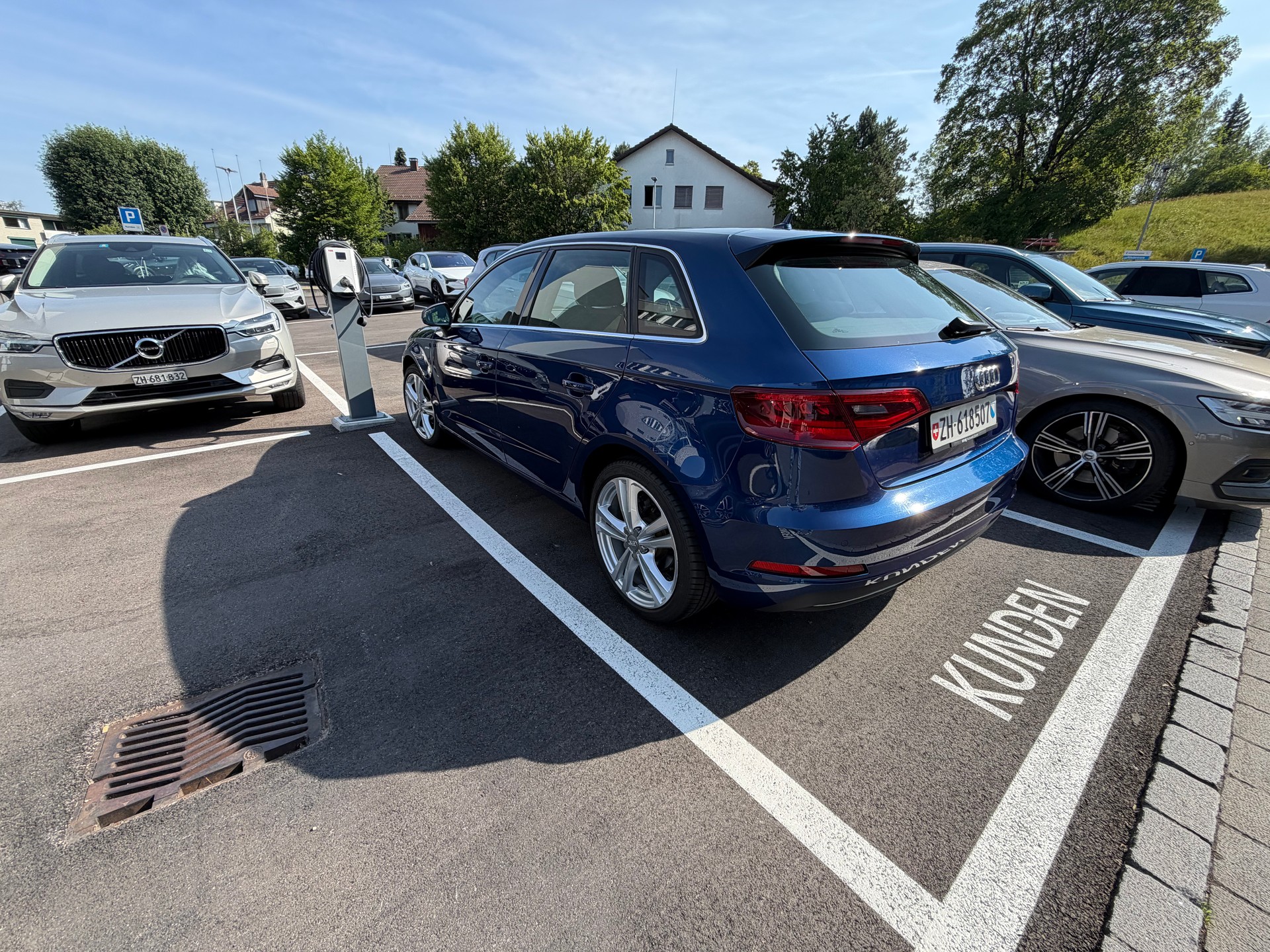 AUDI 1.4 T FSI g-tron Attraction-image-3