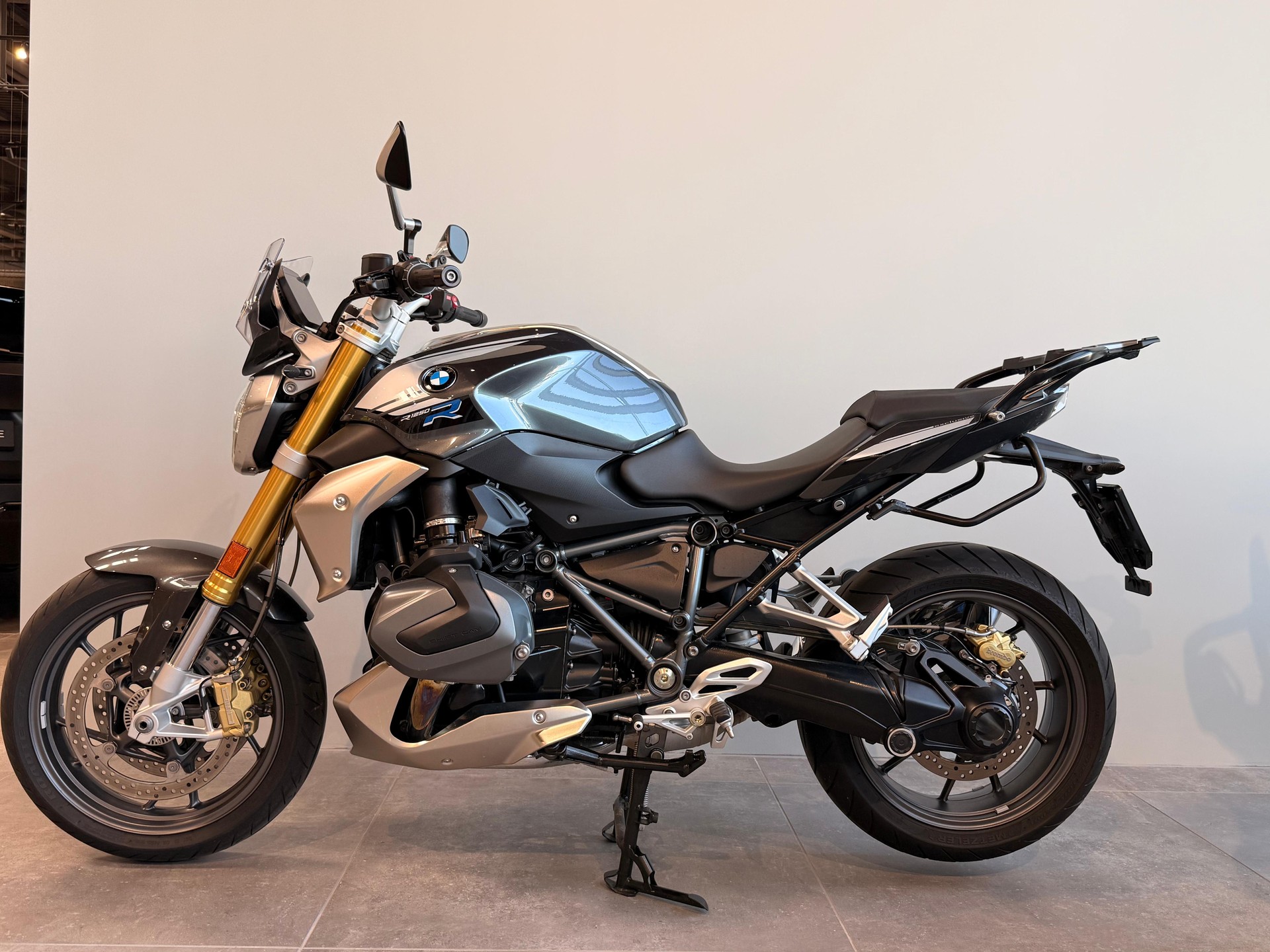 BMW R 1250 R-showroom-element-2