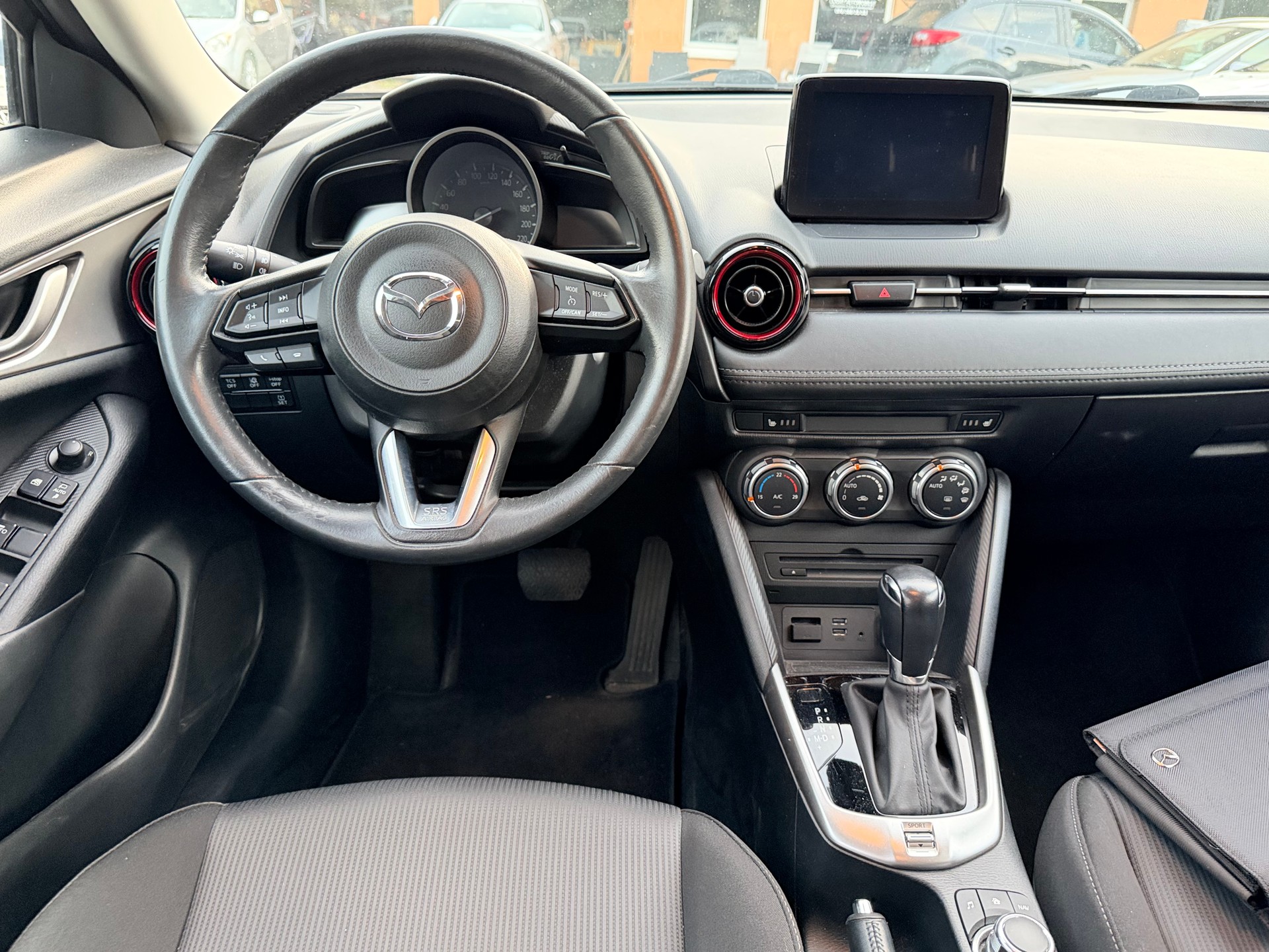 MAZDA CX-3 SKYACTIV-G 150 Revolution AWD Automat 150 PS-image-15