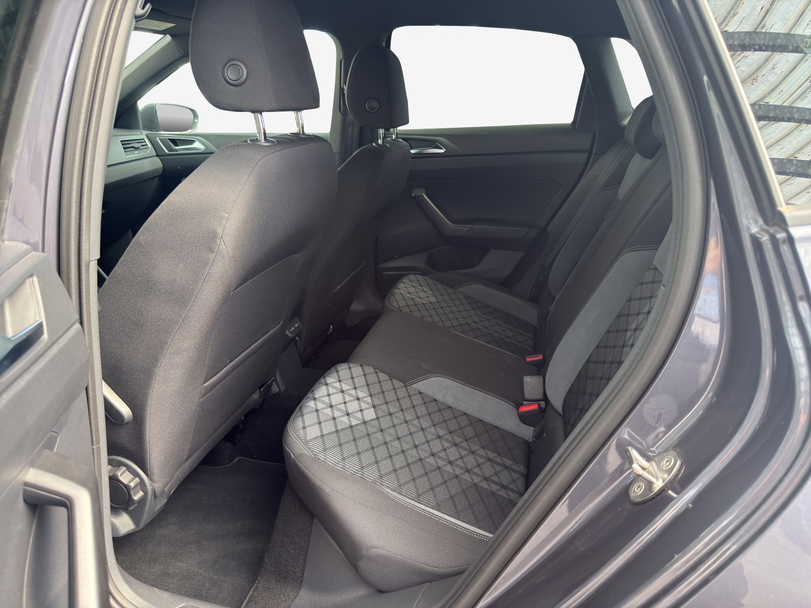 VW Polo 1.0 TSI R-Line DSG-image-11
