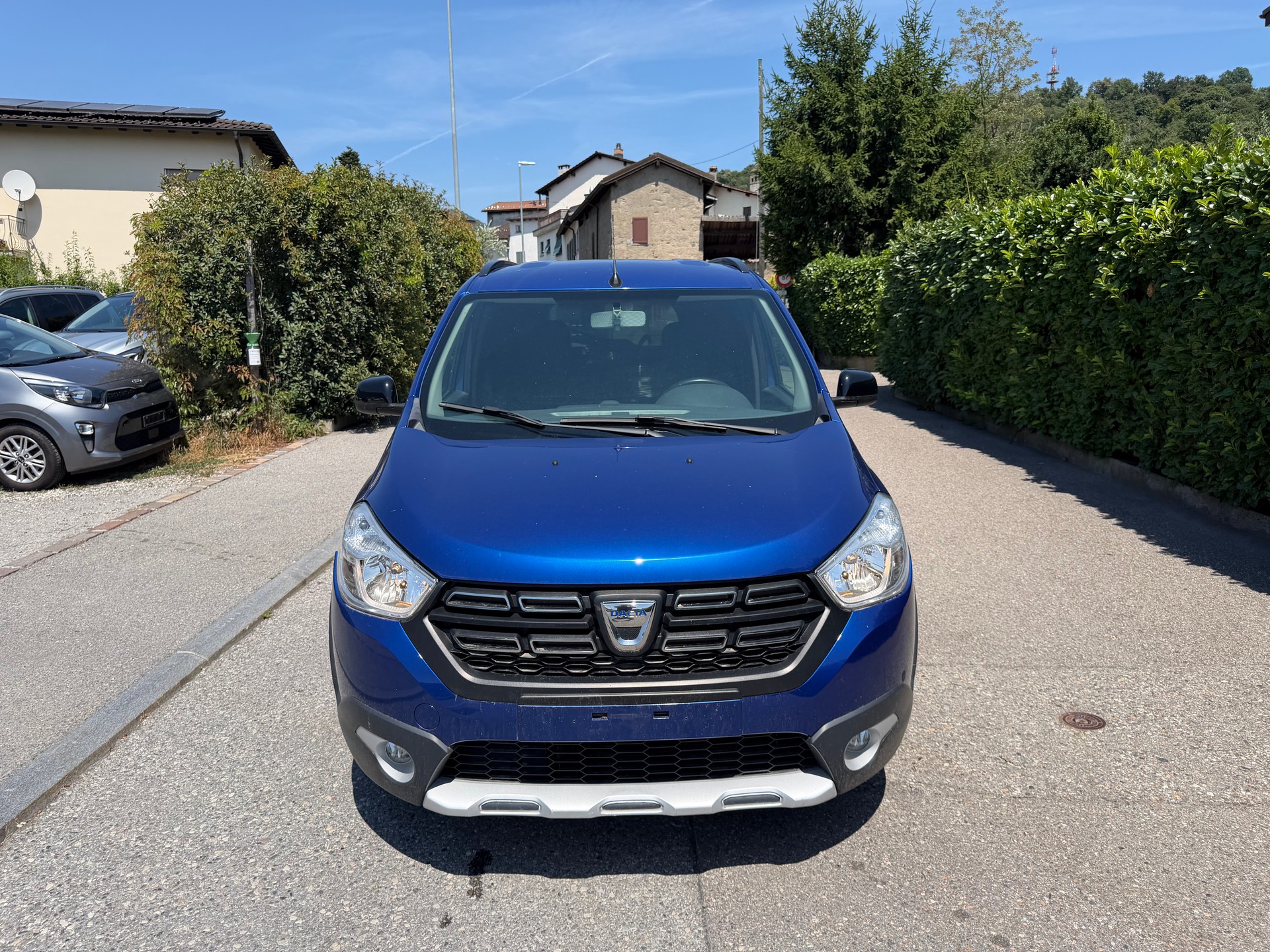 DACIA Lodgy TCE 130 Celebration 7PL-image-0