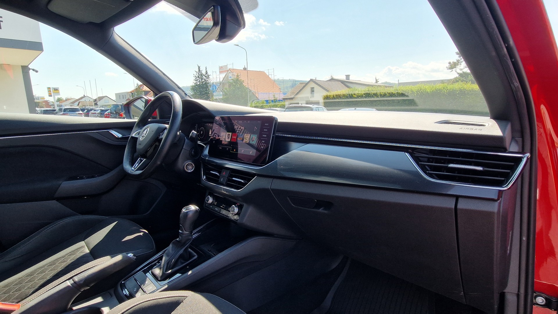 SKODA Kamiq 1.0 TSI Style DSG-image-7