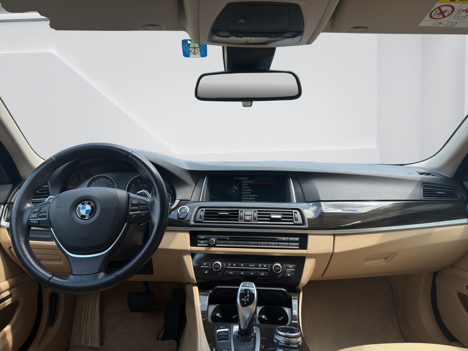 BMW 550i xDrive SAG-image-15