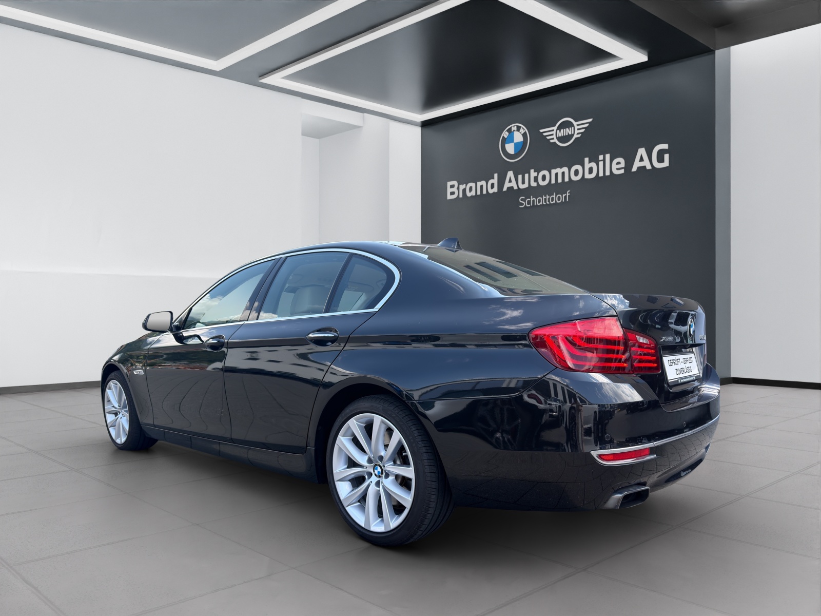 BMW 550i xDrive SAG-image-2