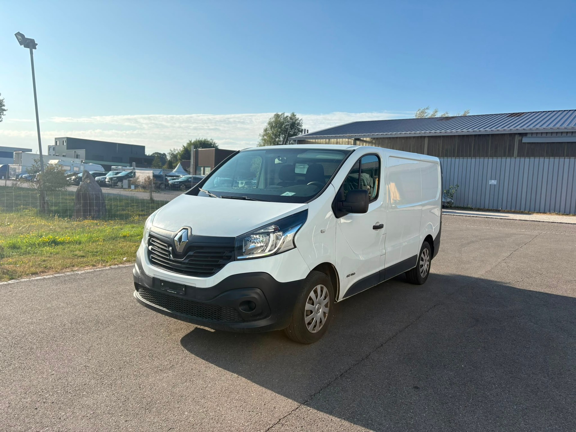 RENAULT Trafic 1.6 dCi 120 2.9t Acces L1H1-image-1