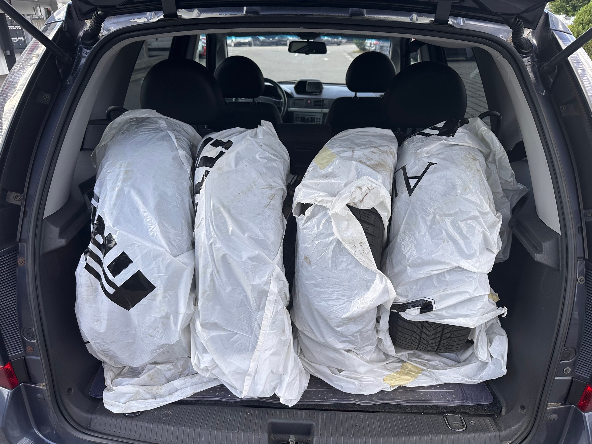 OPEL Meriva 1.6i-16 TP Enjoy-image-11