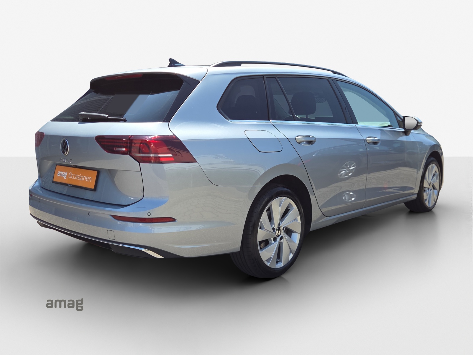 VW Golf Variant 2.0 TDI Style DSG-image-4