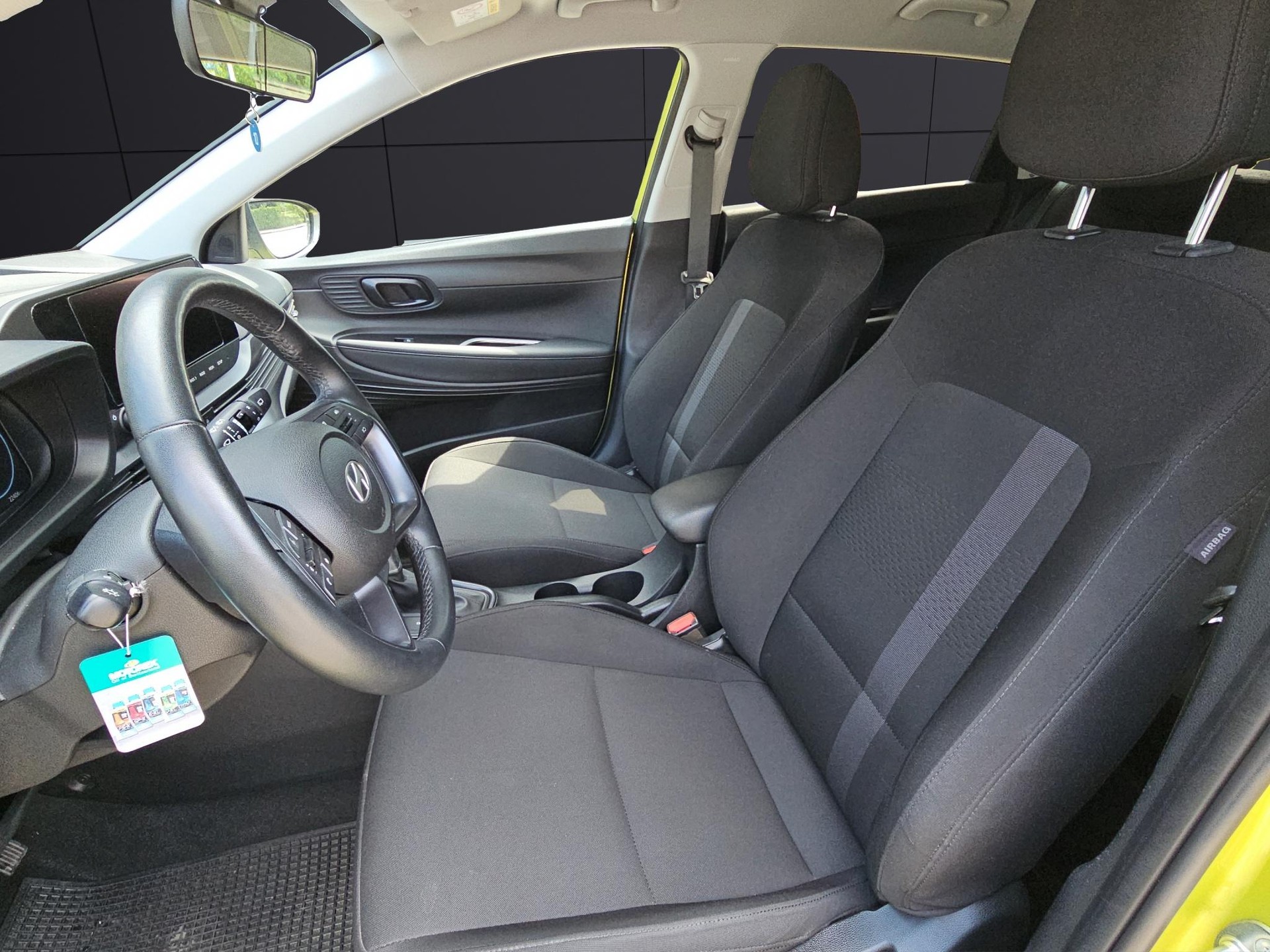 HYUNDAI i20 1.0 T-GDi Amplia-image-9