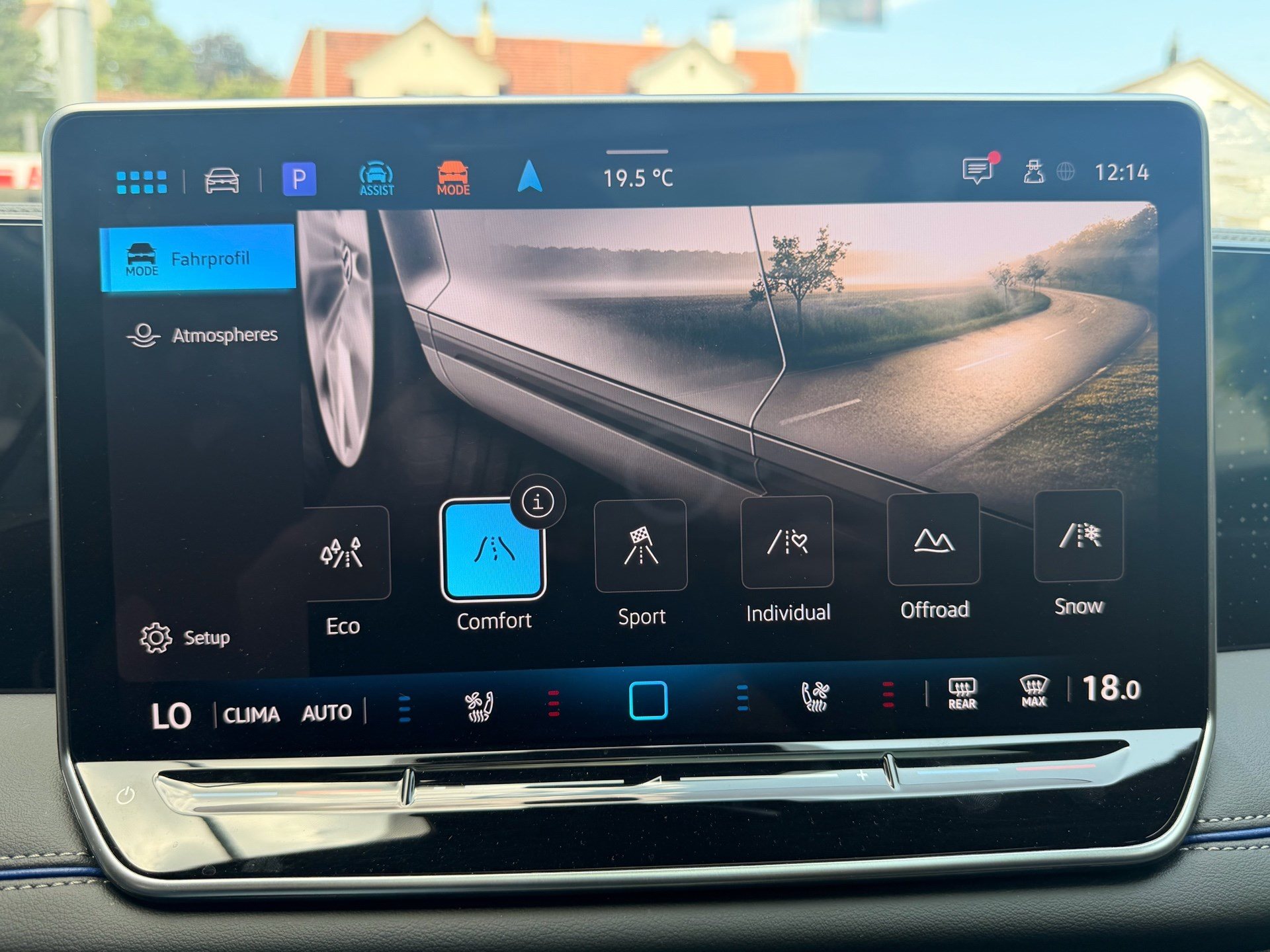 VW Tiguan 2.0 TSI DSG 4MOTION R-LINE *** PANORAMAGLASDACH & 360 GRAD KAMERA ***-image-14