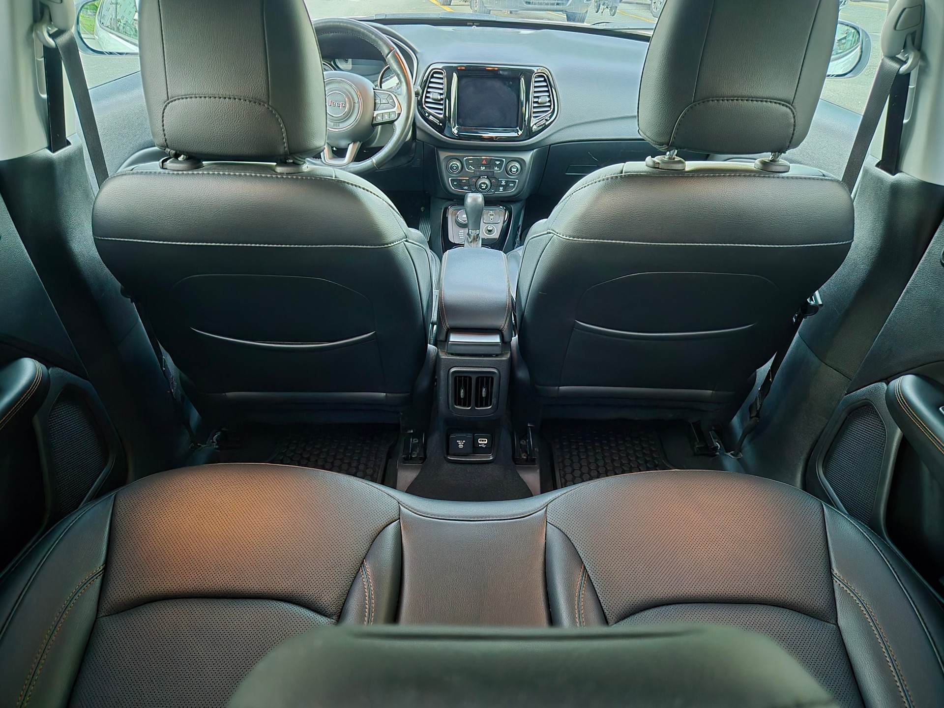JEEP Compass 1.4 Turbo Limited AWD 9ATX-image-15