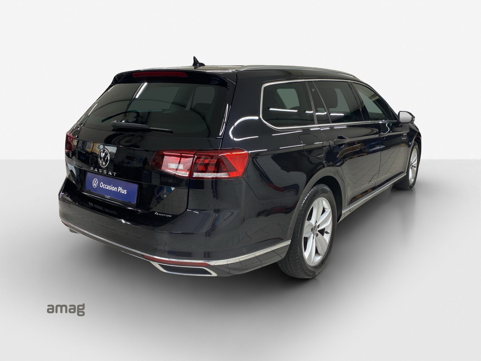 VW Passat 2.0 TDI BMT Elegance 4Motion DSG-image-4