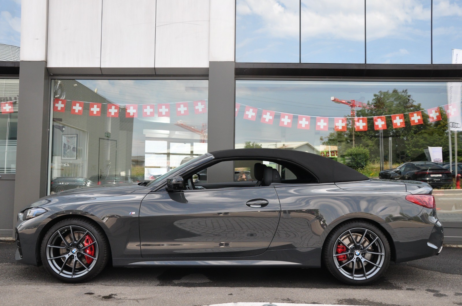 BMW M440i xDrive 48V Cabriolet M Sport Pro Steptronic-image-4