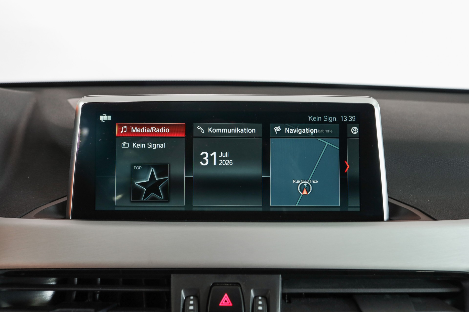 BMW X1 xDrive 25i M Sport Steptronic-image-16
