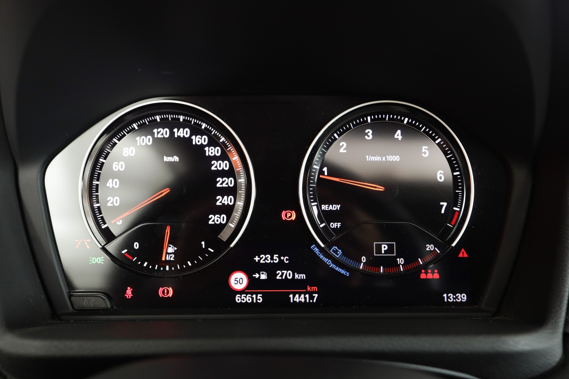BMW X1 xDrive 25i M Sport Steptronic-image-14