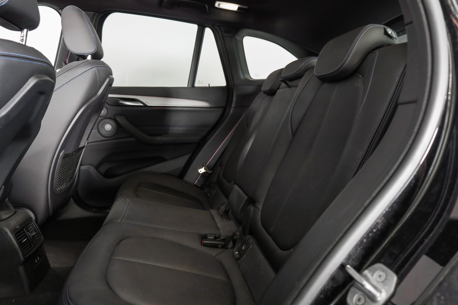 BMW X1 xDrive 25i M Sport Steptronic-image-13