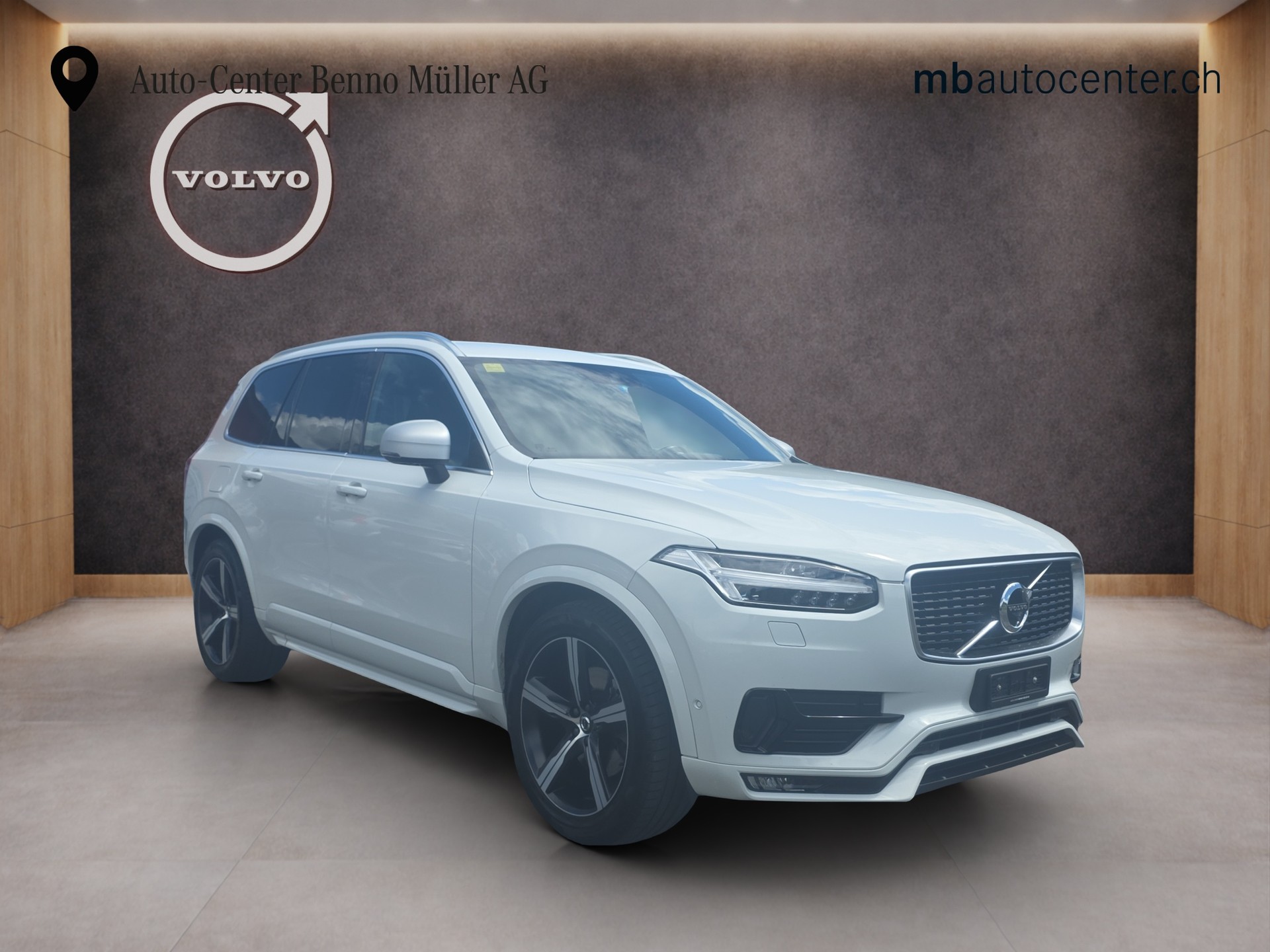 VOLVO XC90 2.0 D5 R-Design 5P. AWD-image-6