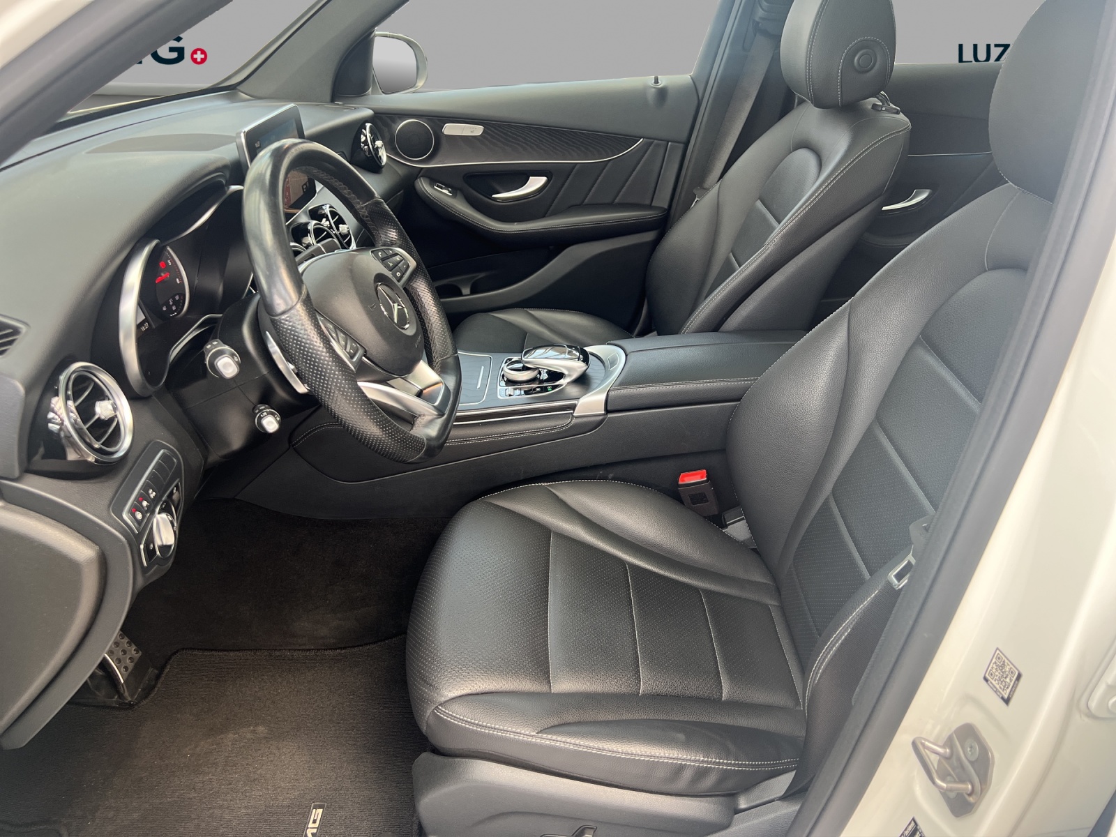 MERCEDES-BENZ GLC 250 d AMG Line 4Matic 9G-Tronic-image-7