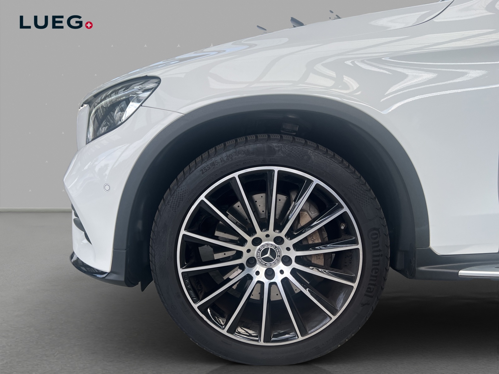 MERCEDES-BENZ GLC 250 d AMG Line 4Matic 9G-Tronic-image-6