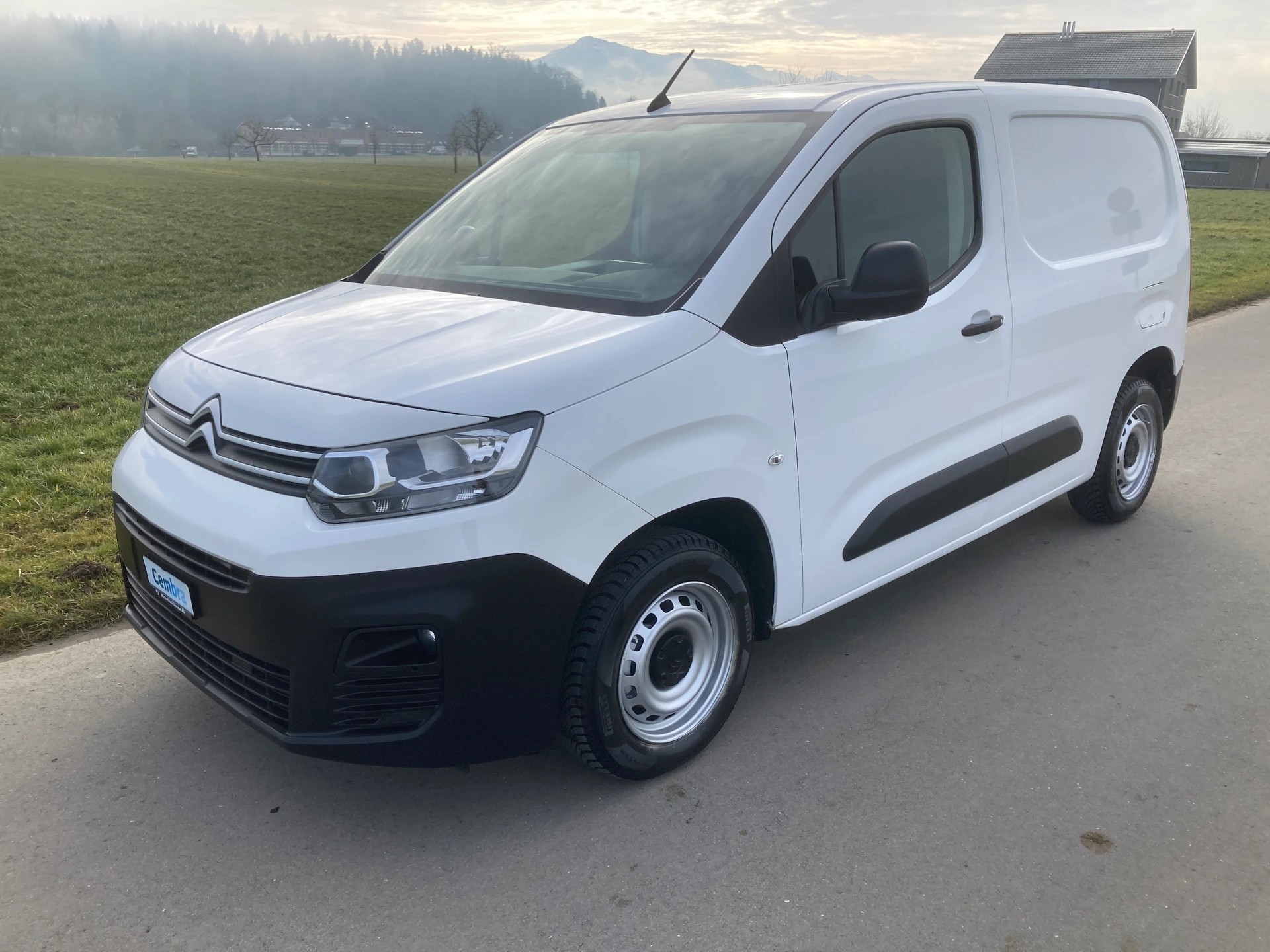 CITROEN Berlingo Van 1.5 Blue HDi 100 s/s Driver 650kg-image-0