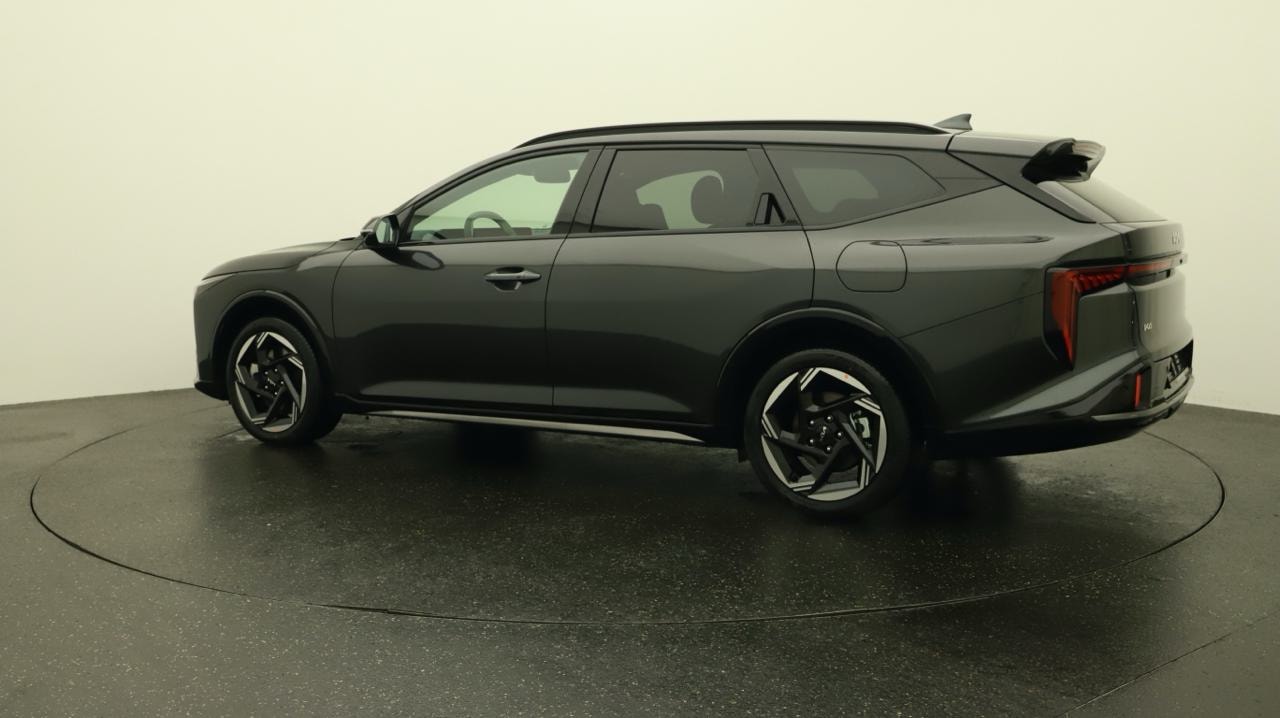 KIA K4 SW 1.6T-GDi GT-Line 7DCT-image-2