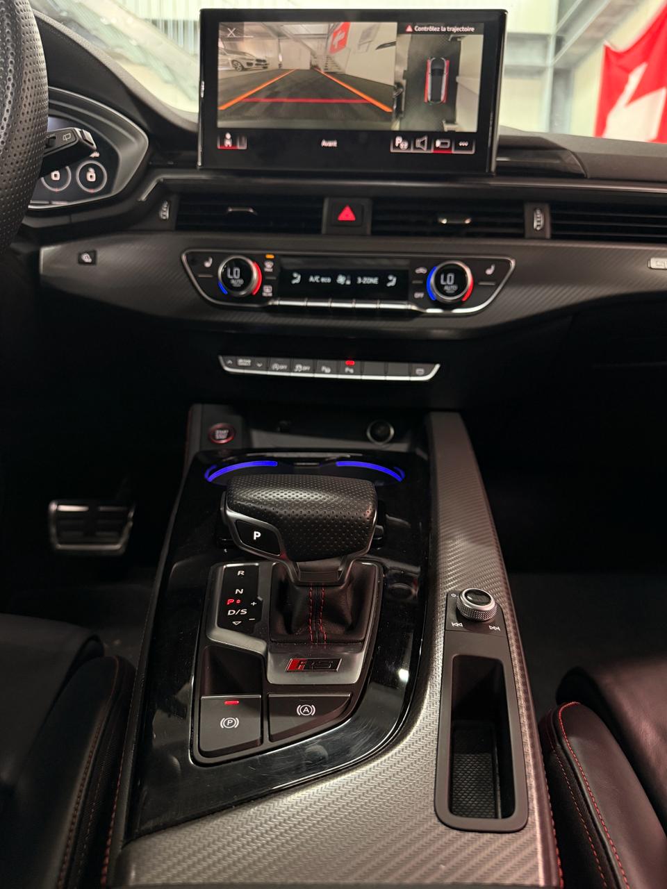 AUDI RS4 Avant quattro tiptronic-image-15