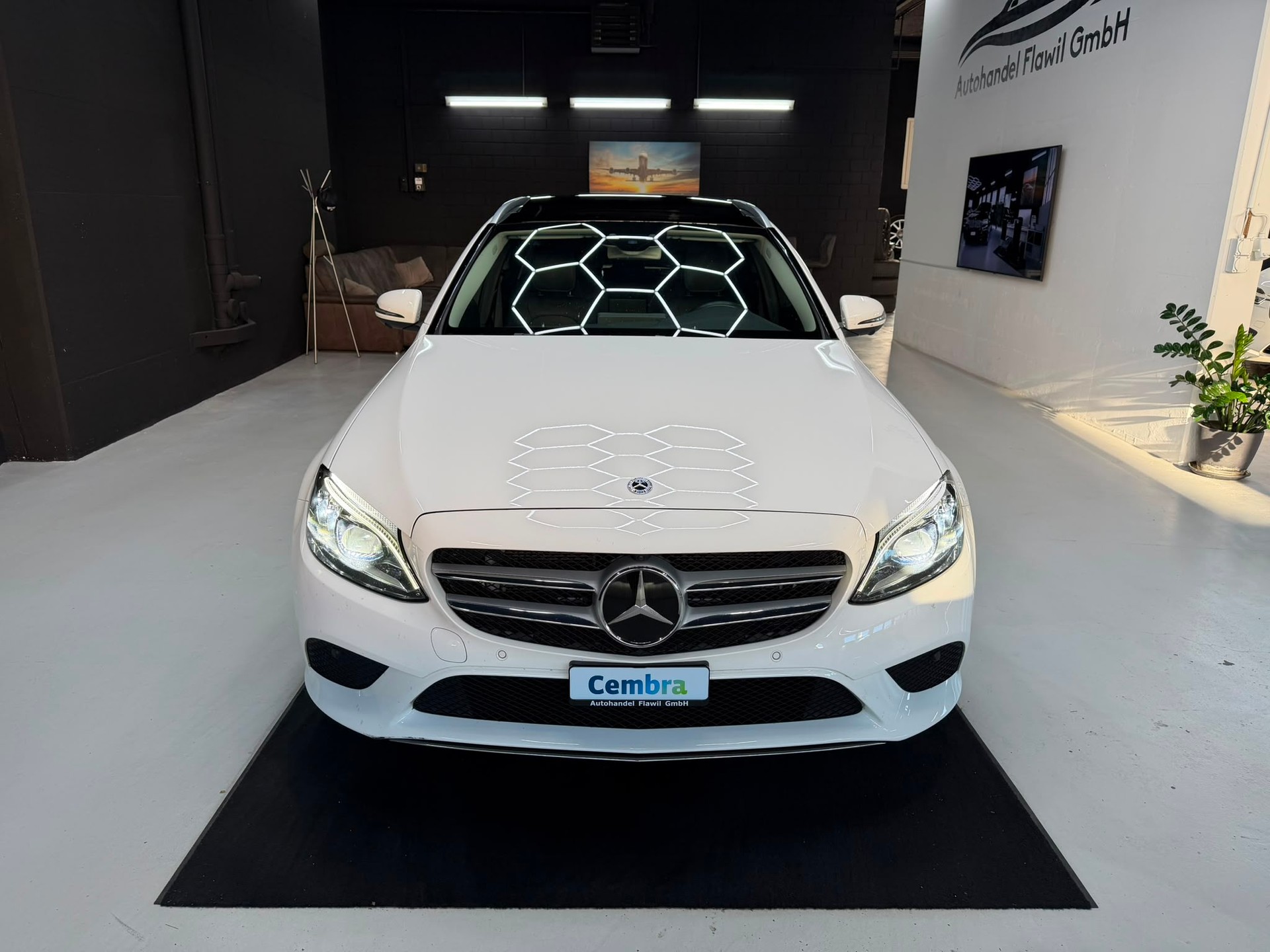 MERCEDES-BENZ C 220 d Swiss Star 4M 9G-Tronic-image-1