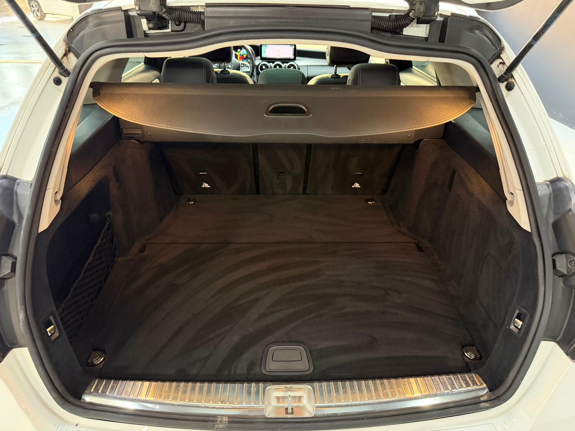 MERCEDES-BENZ C 220 d Swiss Star 4M 9G-Tronic-image-14