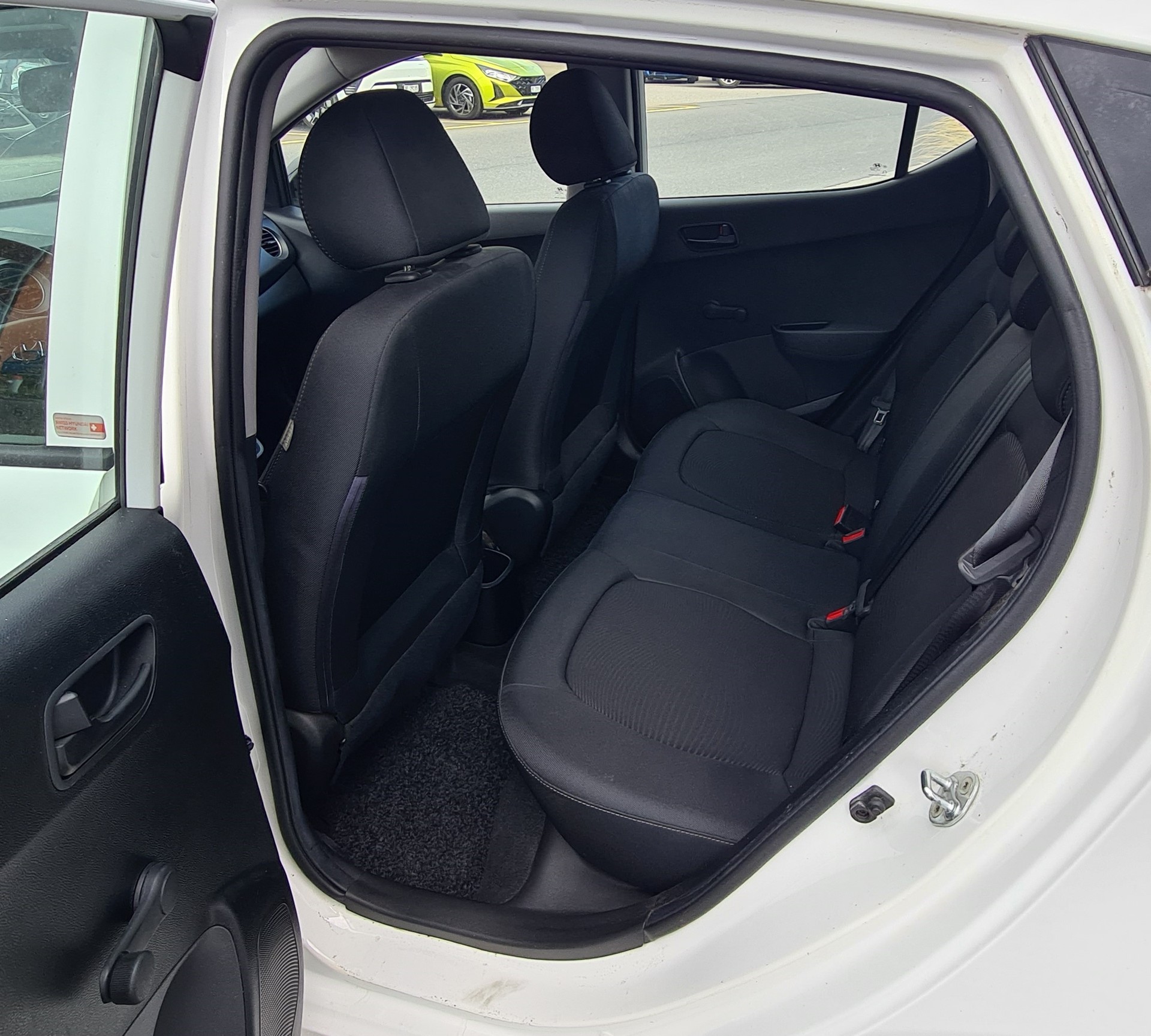 HYUNDAI i10 1.0 Origo-image-11