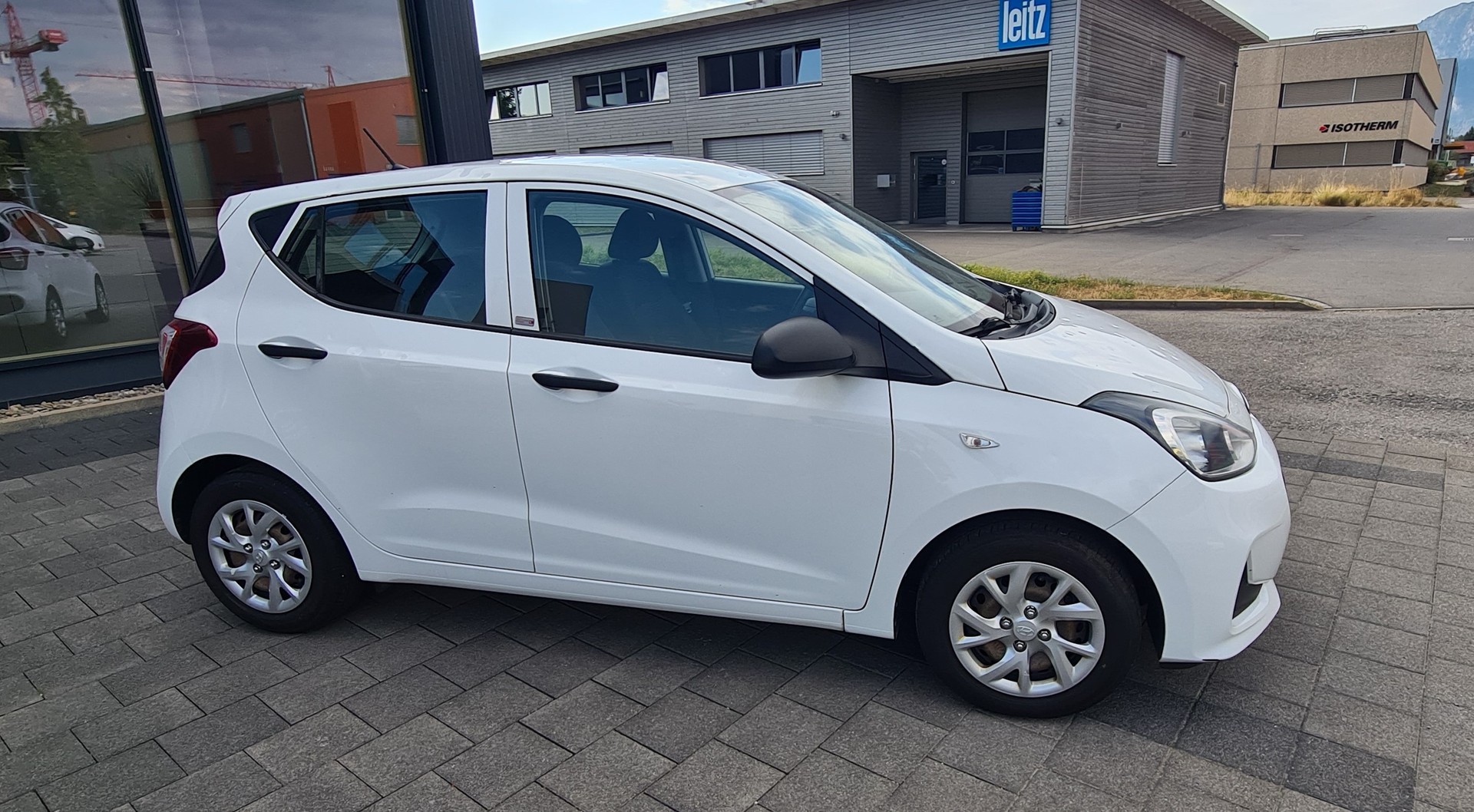 HYUNDAI i10 1.0 Origo-image-2
