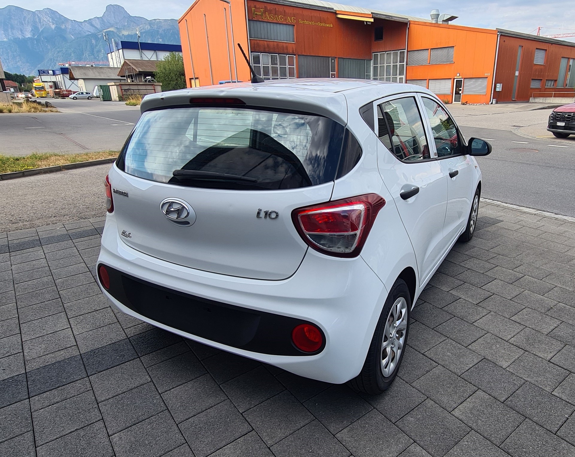 HYUNDAI i10 1.0 Origo-image-4