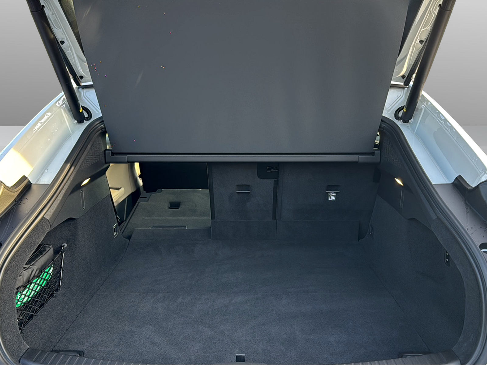VOLVO ES90 Ultra-image-15