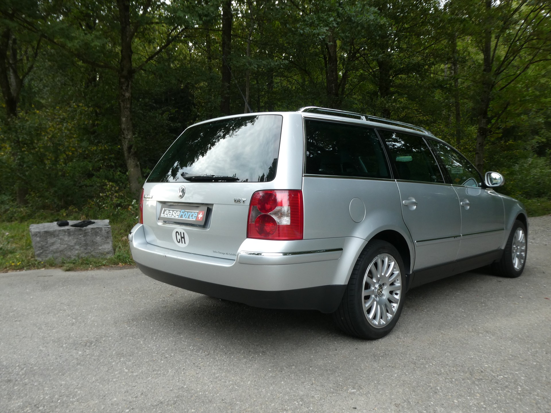 VW Passat Variant 1.8 T Comfortline-image-3