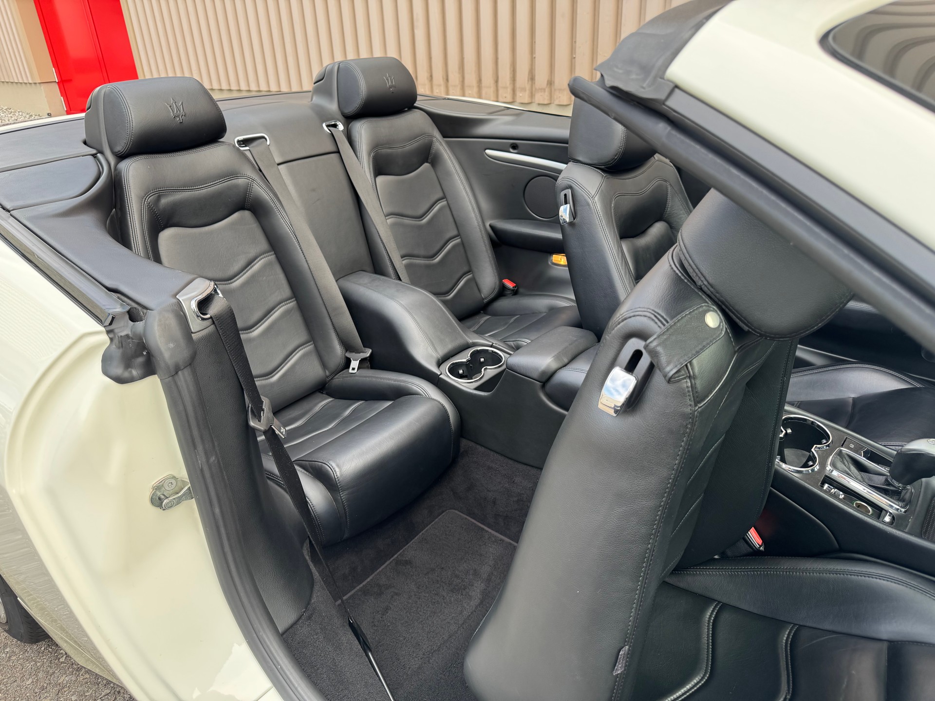 MASERATI GranCabrio Automatica-image-9