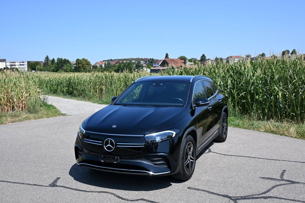 MERCEDES-BENZ EQA 250 AMG Line-image-0