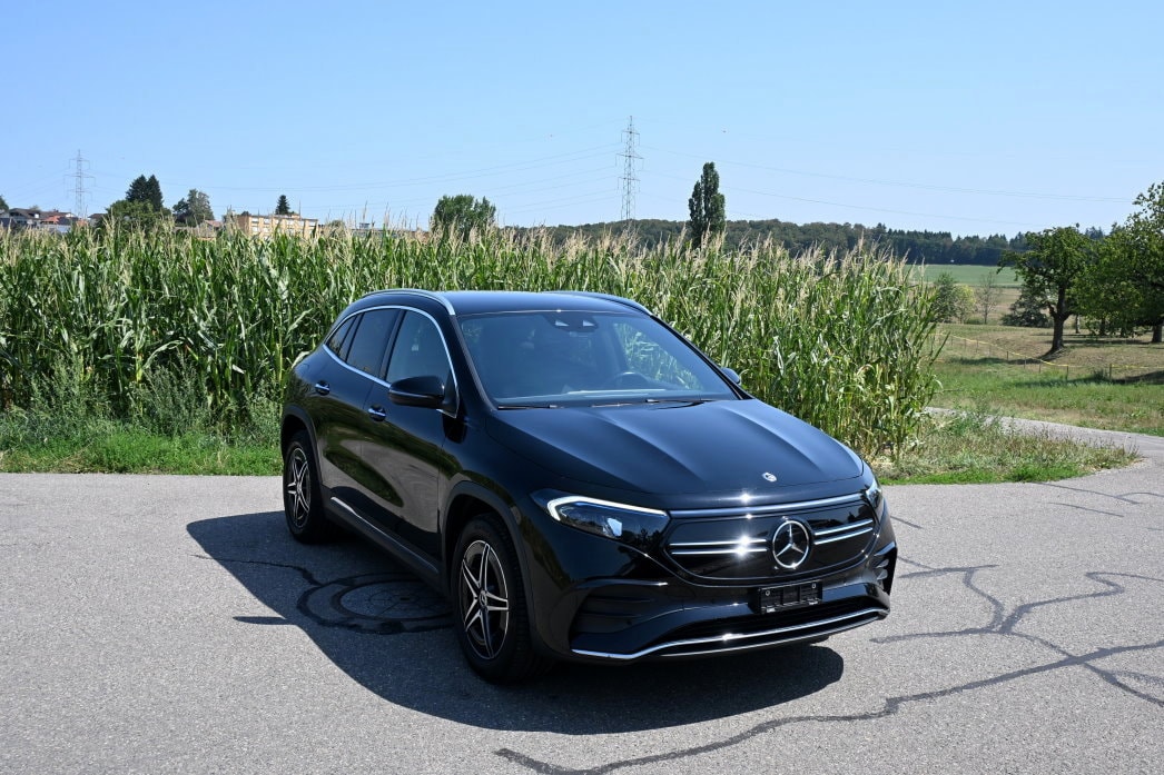 MERCEDES-BENZ EQA 250 AMG Line-image-1