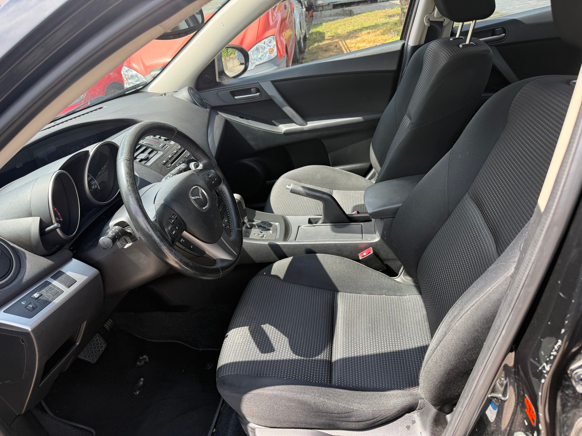 MAZDA 3 2.0 16V Sport Activematic-image-12