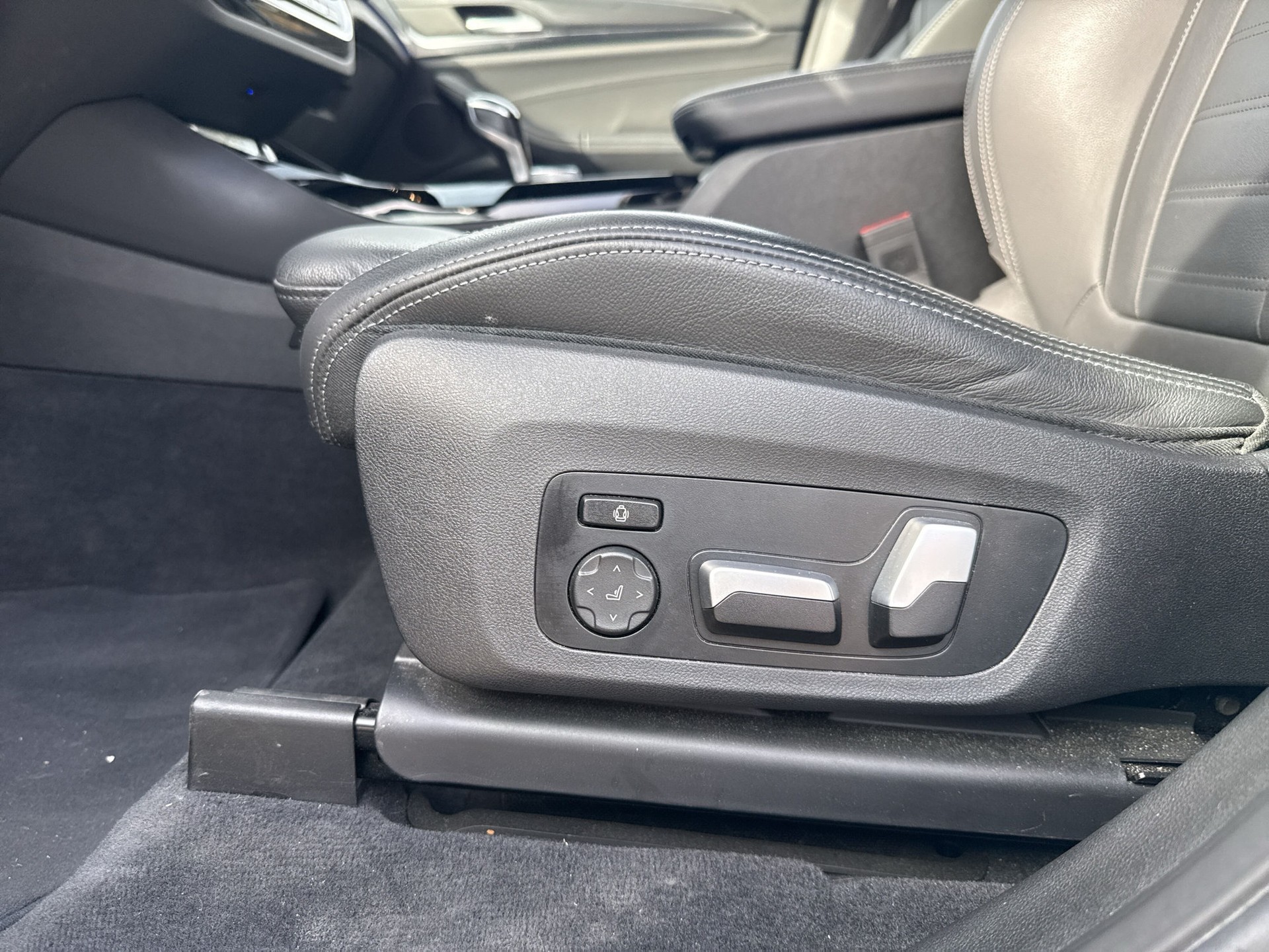 BMW X3 xDrive 30i M Sport-image-17