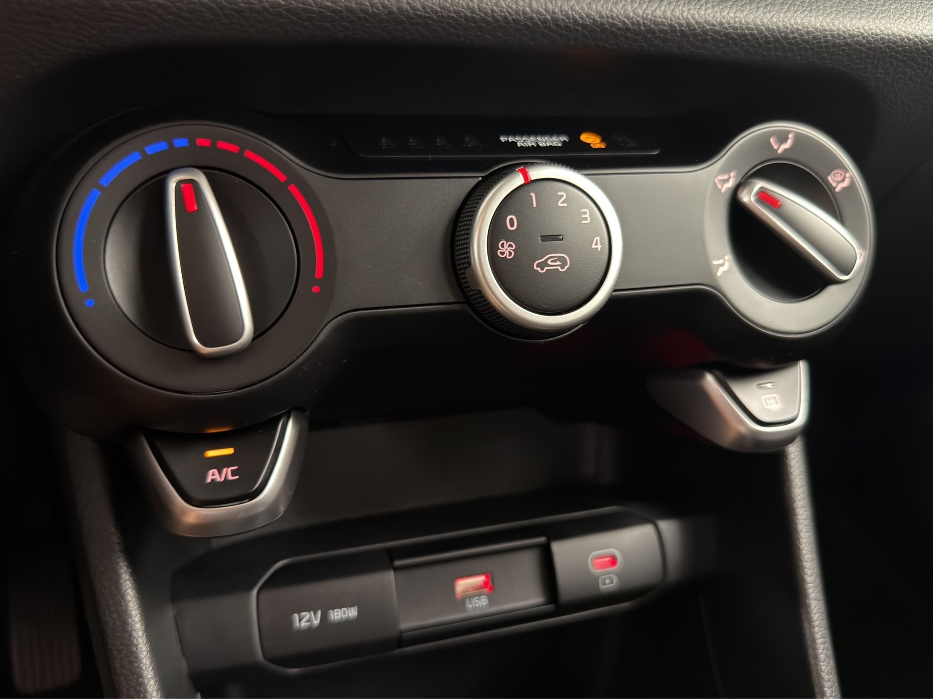 KIA Picanto 1.0 CVVT First Edition-image-13