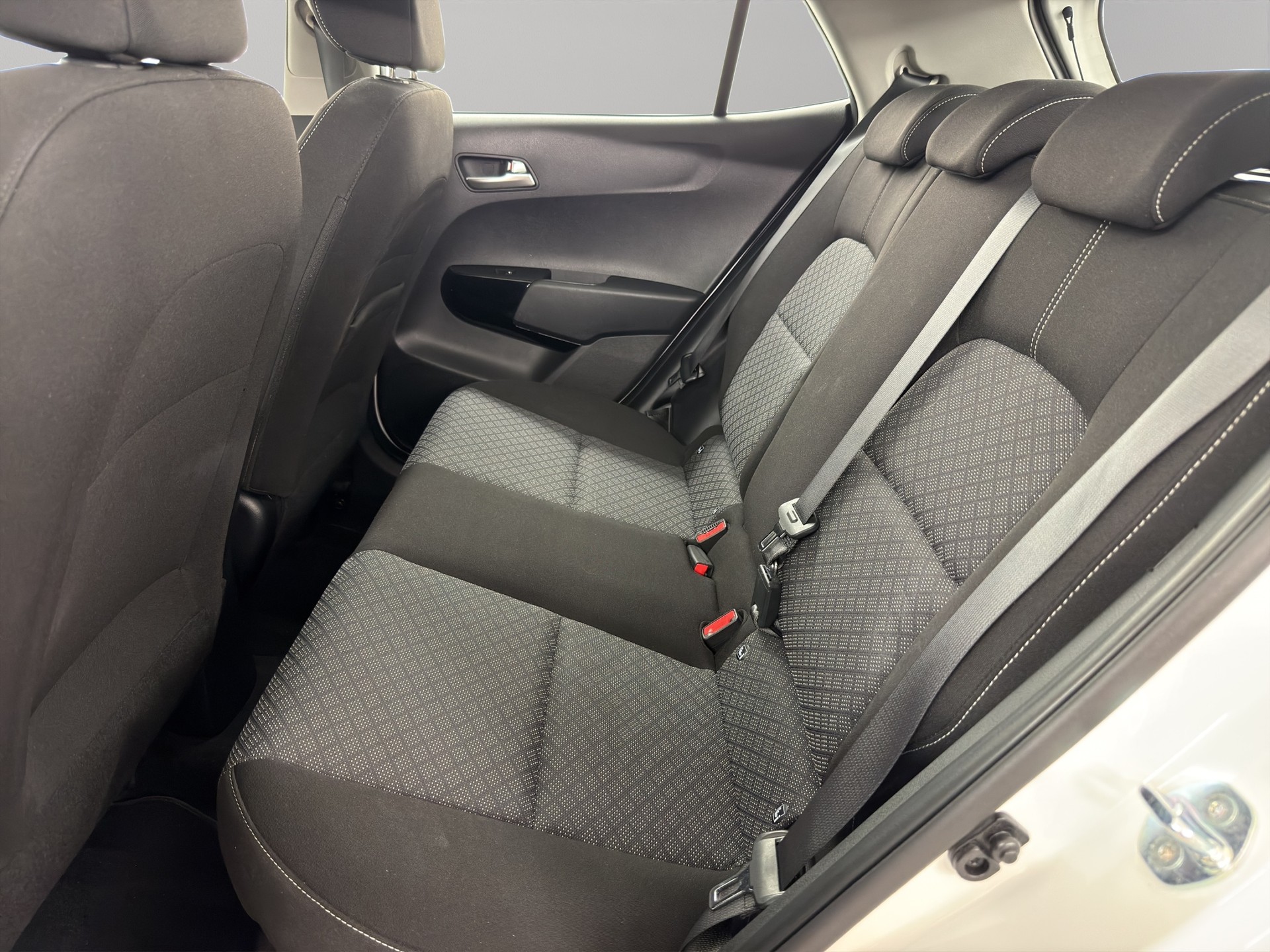 KIA Picanto 1.0 CVVT First Edition-image-8