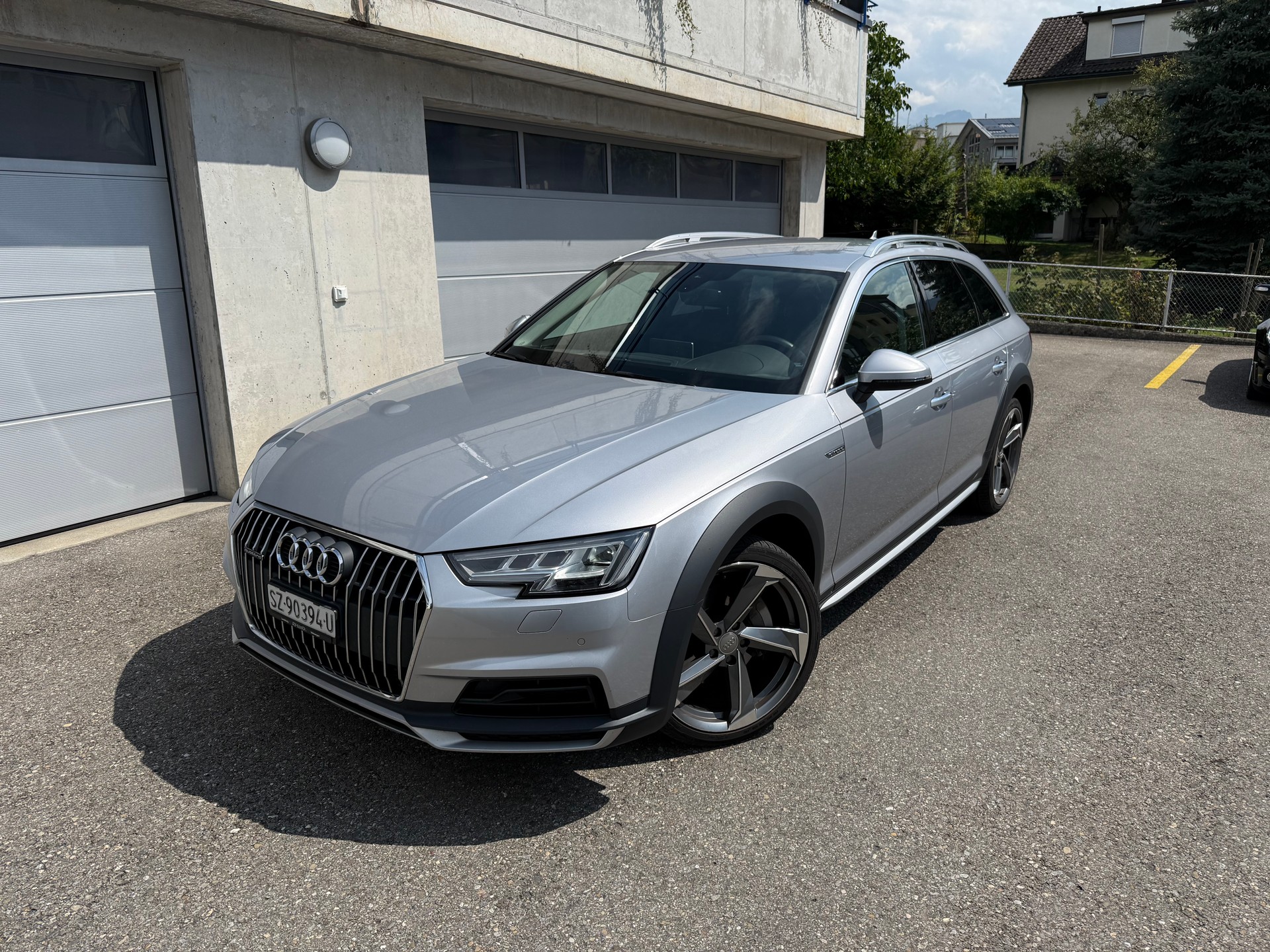 AUDI A4 allroad 3.0 TDI quattro S-tronic-image-0