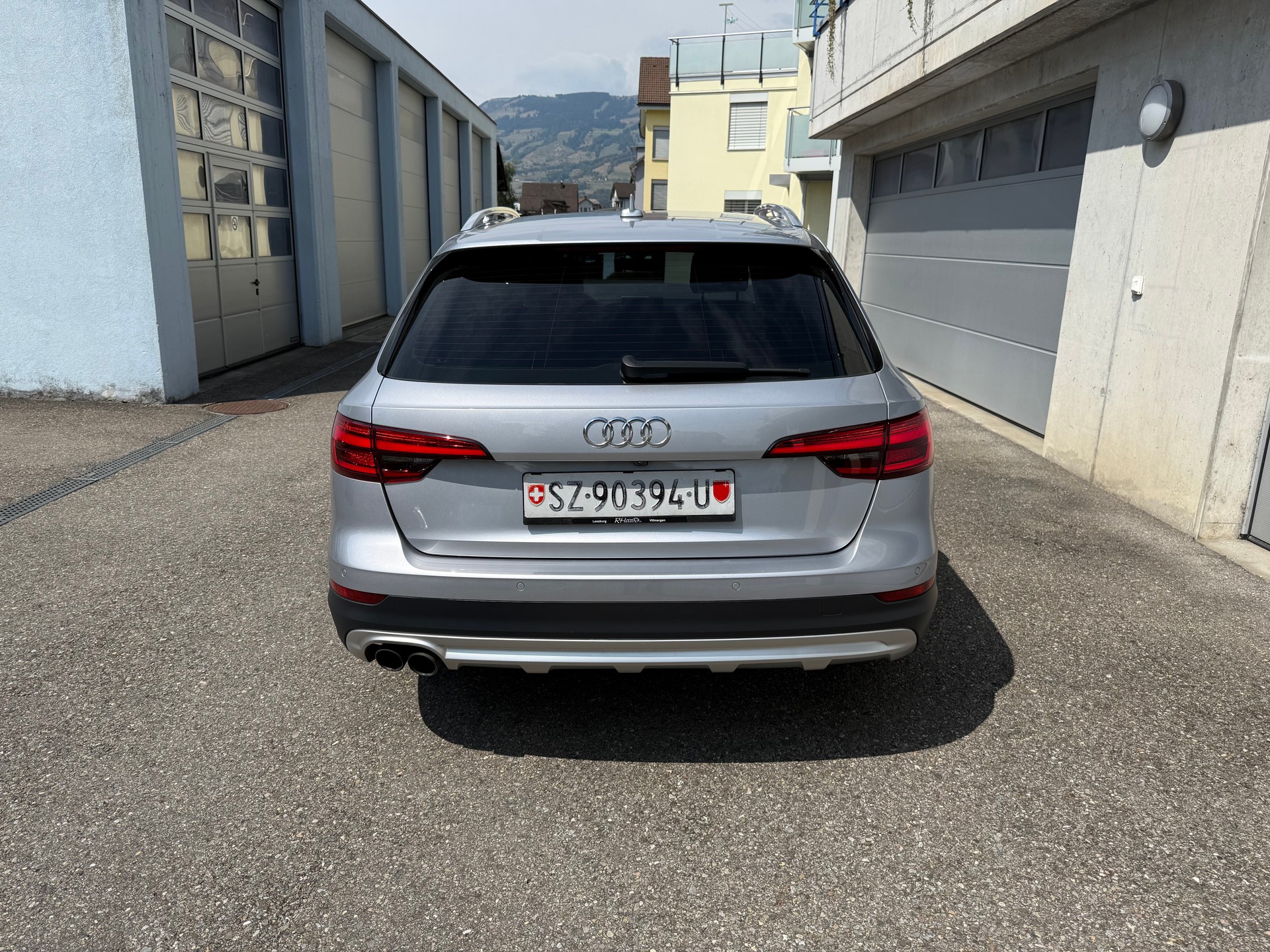 AUDI A4 allroad 3.0 TDI quattro S-tronic-image-4