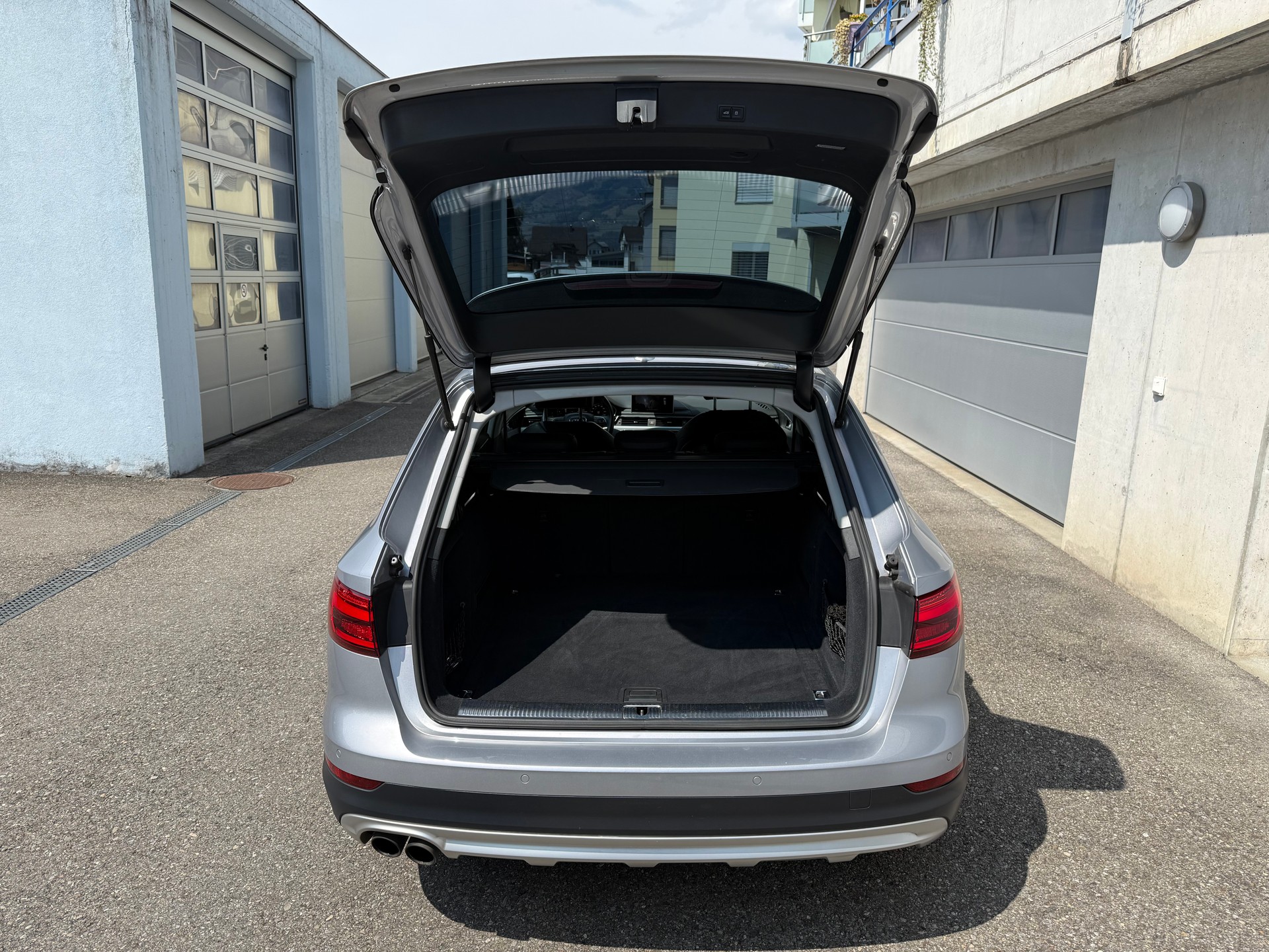 AUDI A4 allroad 3.0 TDI quattro S-tronic-image-25