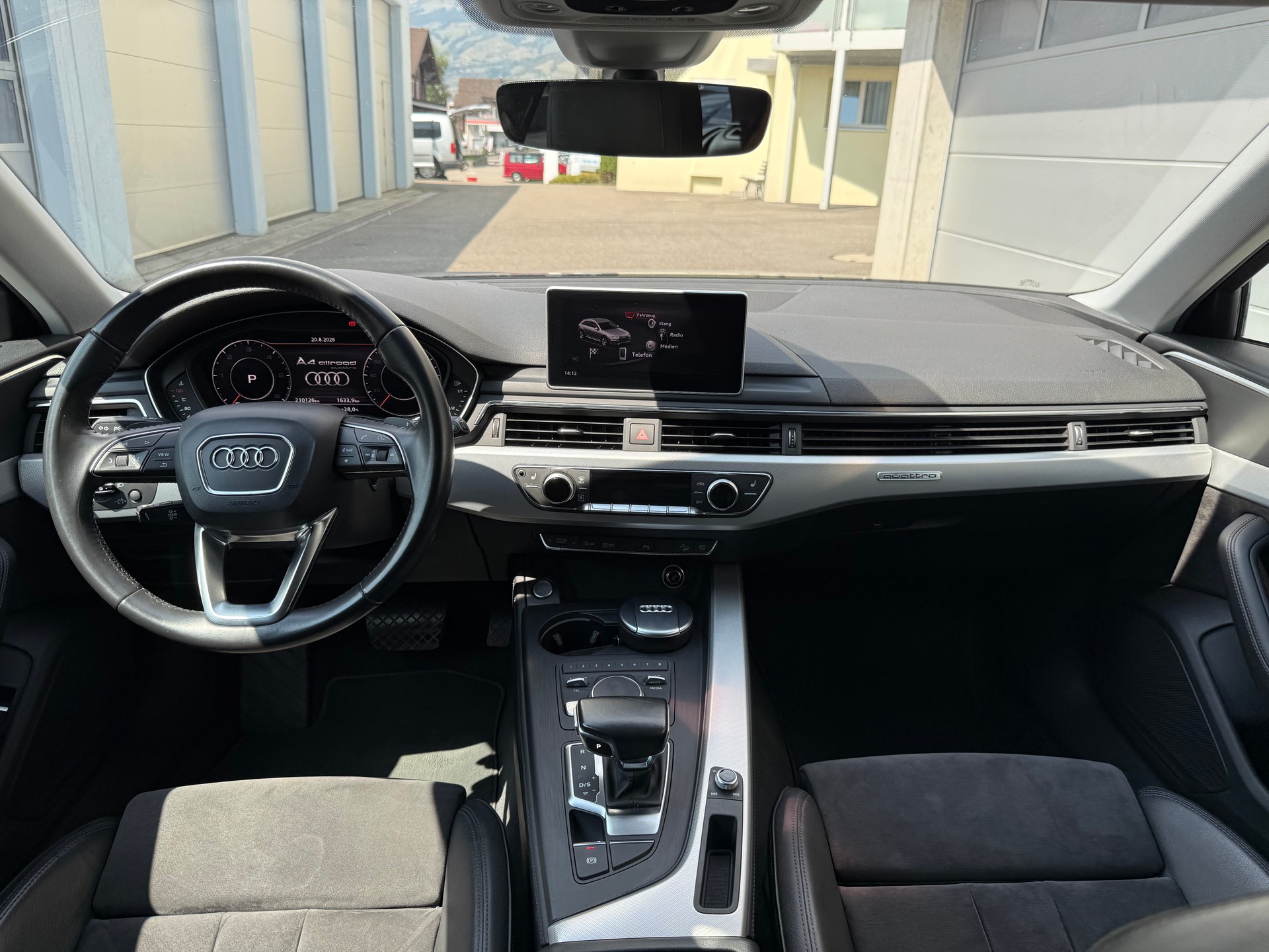 AUDI A4 allroad 3.0 TDI quattro S-tronic-image-20