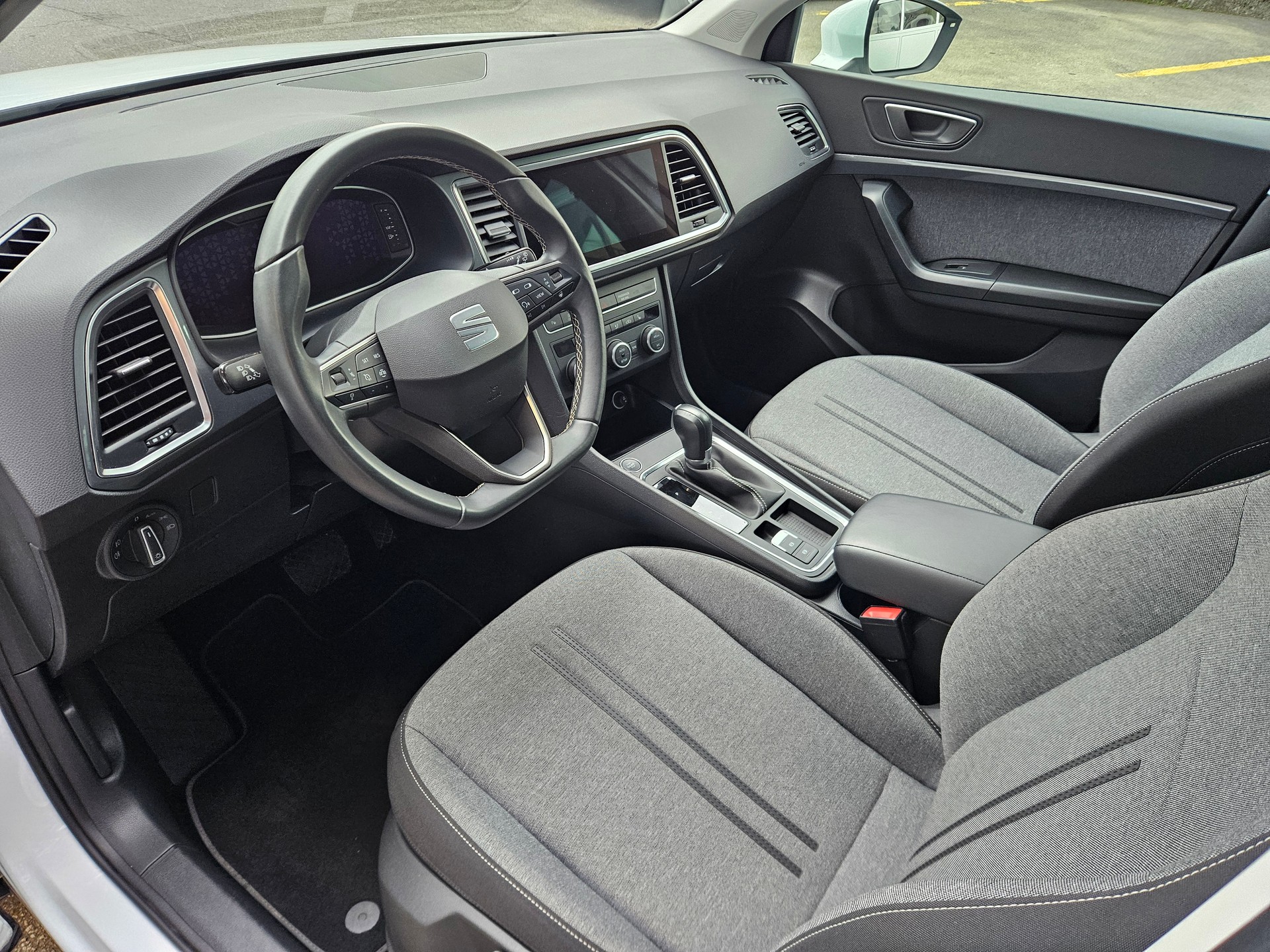 SEAT Ateca 1.5 TSI EVO DSG Style-image-4