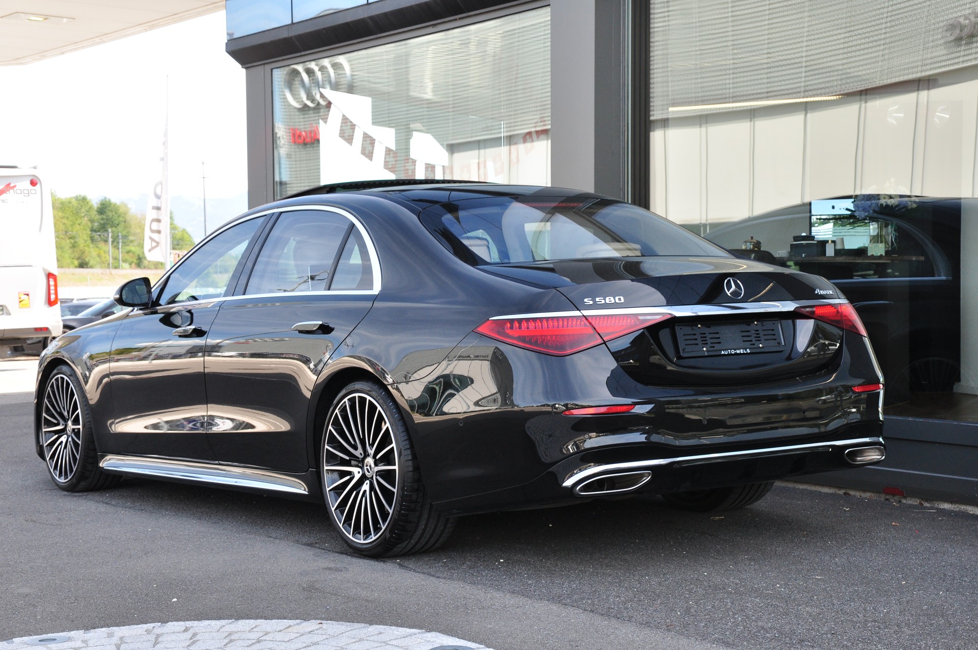 MERCEDES-BENZ S 580 L 4Matic AMG Line 9G-Tronic-image-8