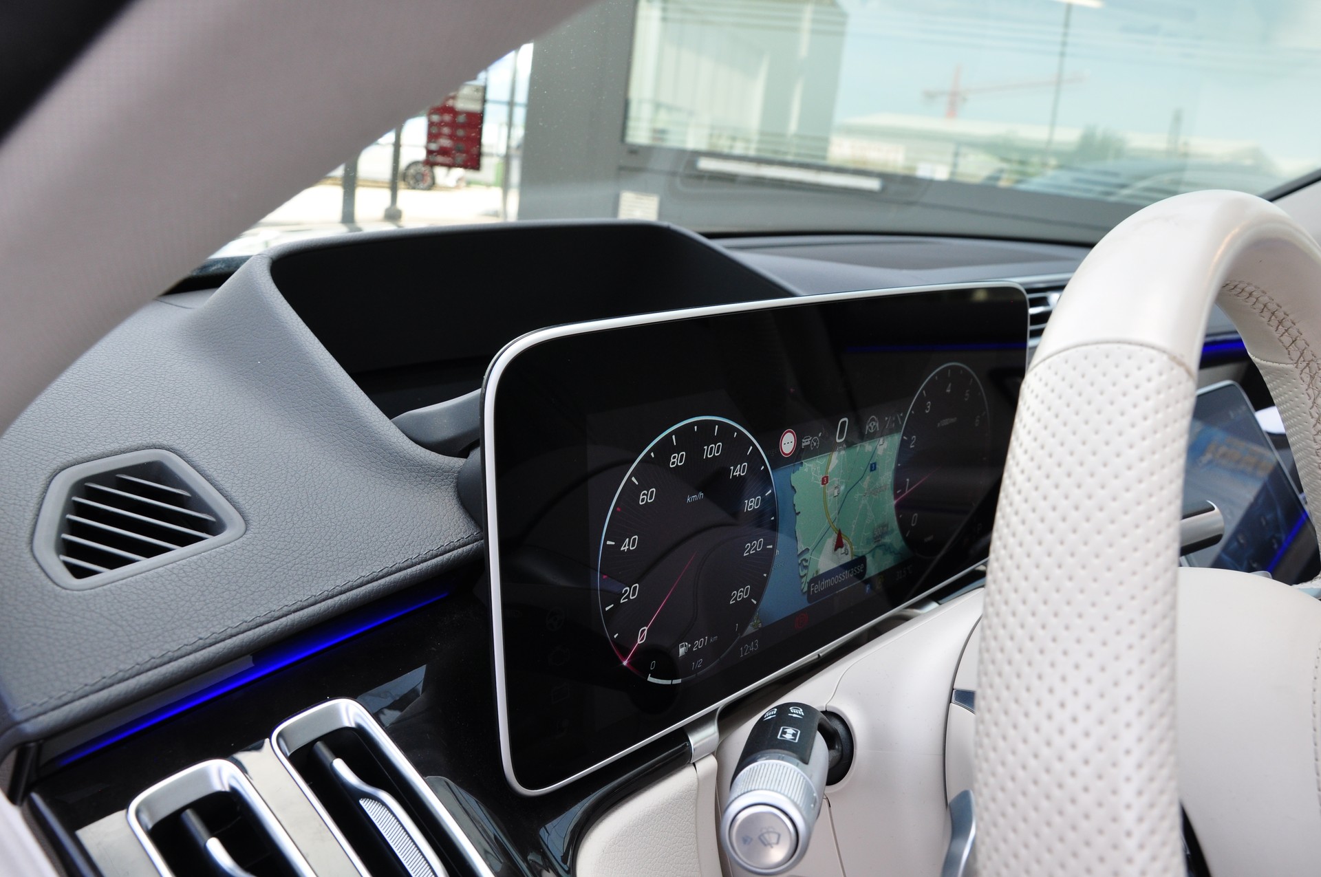 MERCEDES-BENZ S 580 L 4Matic AMG Line 9G-Tronic-image-17